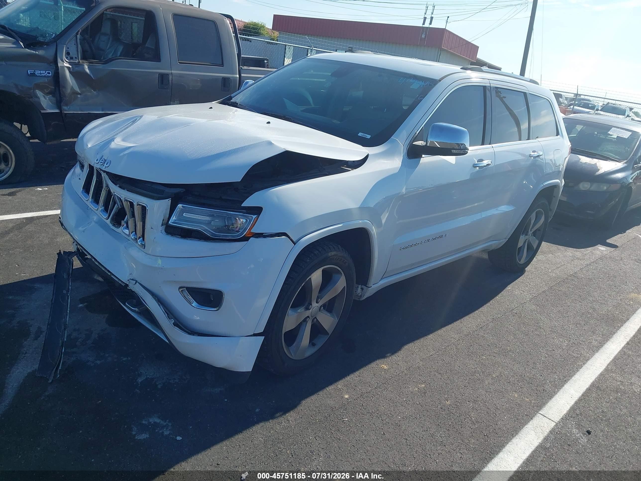 2015 Jeep Grand Cherokee Overland White vin: 1C4RJECG3FC798477