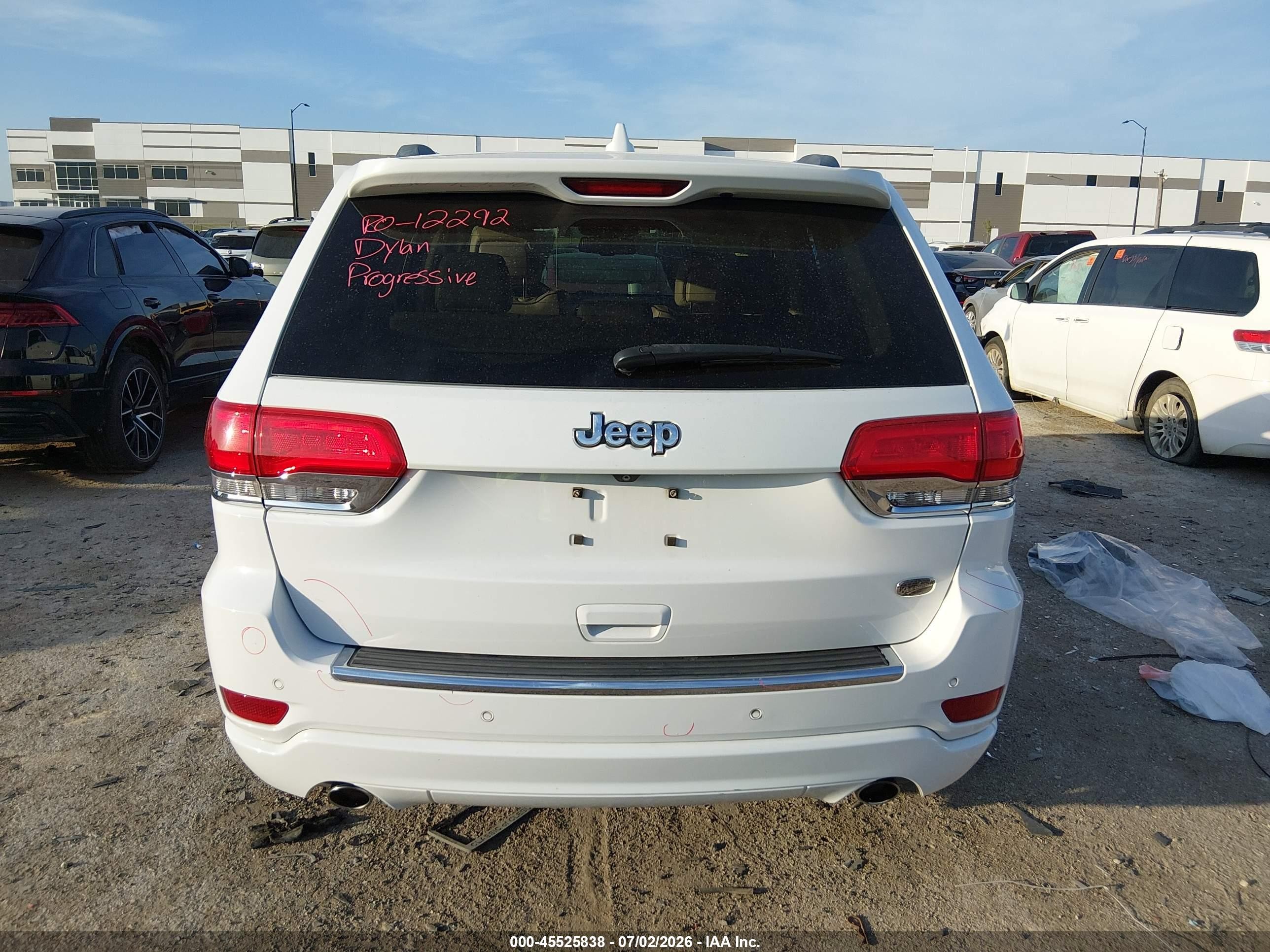 2014 Jeep Grand Cherokee Overland White vin: 1C4RJECG4EC380217