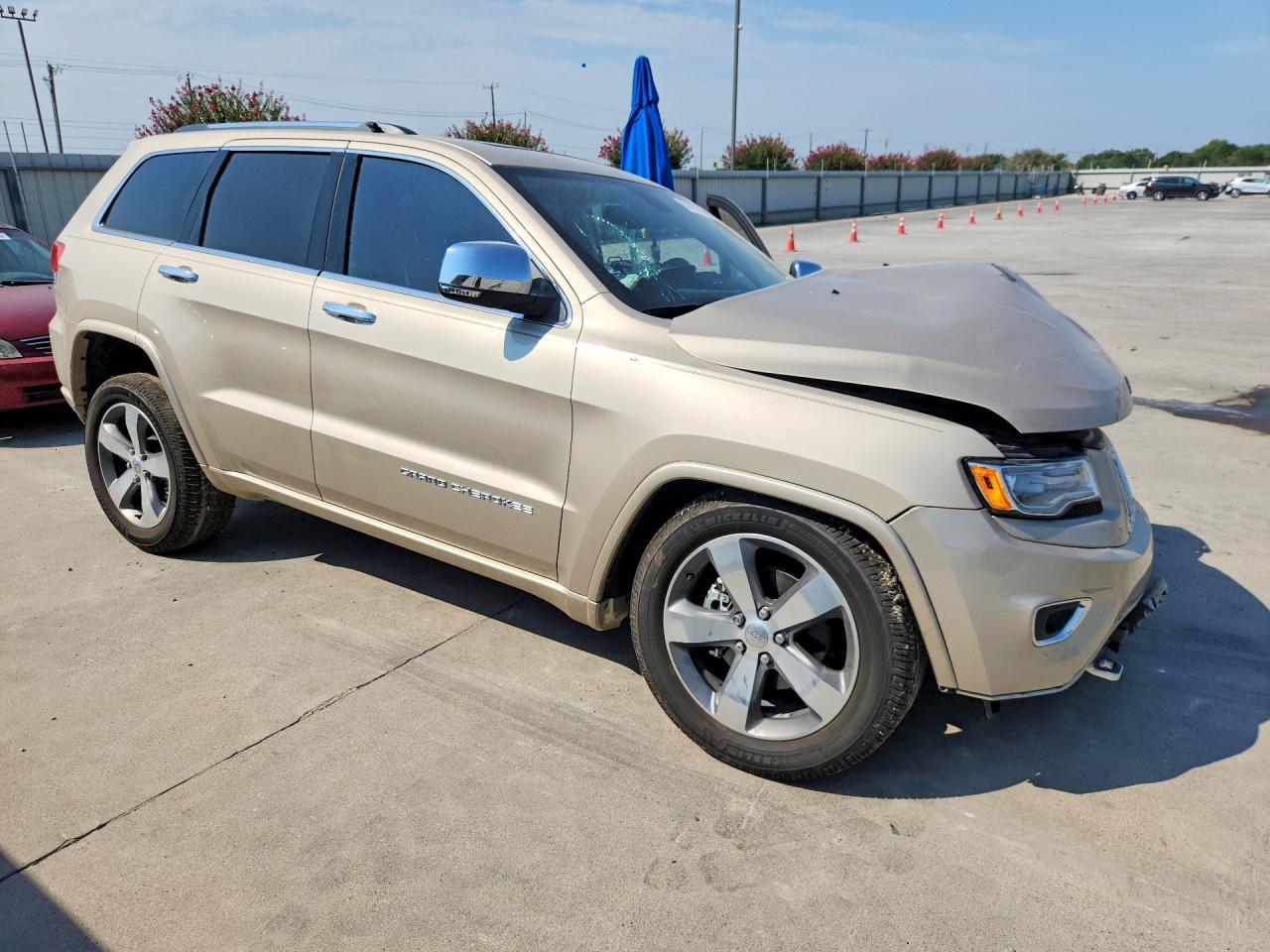 2015 Jeep Grand Cherokee Overland Gold vin: 1C4RJECG4FC132096