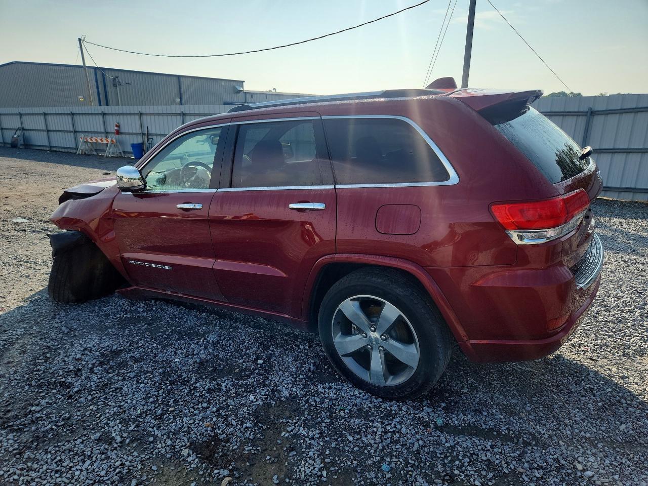 2015 Jeep Grand Cherokee Overland Red vin: 1C4RJECG4FC856659