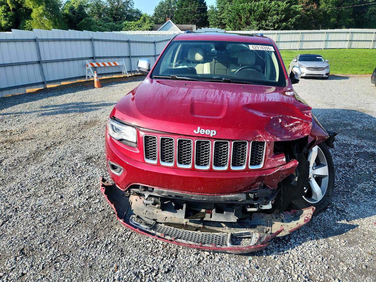 2015 Jeep Grand Cherokee Overland Red vin: 1C4RJECG4FC856659