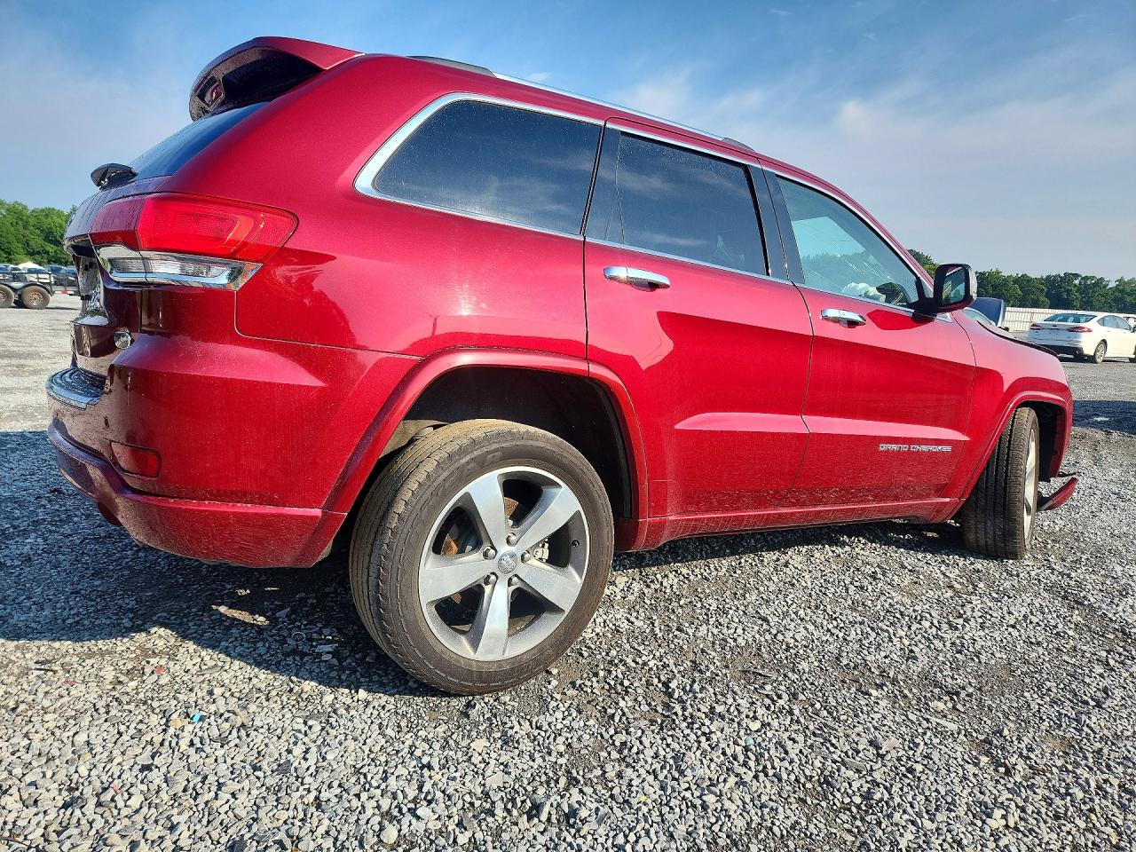 2015 Jeep Grand Cherokee Overland Red vin: 1C4RJECG4FC856659