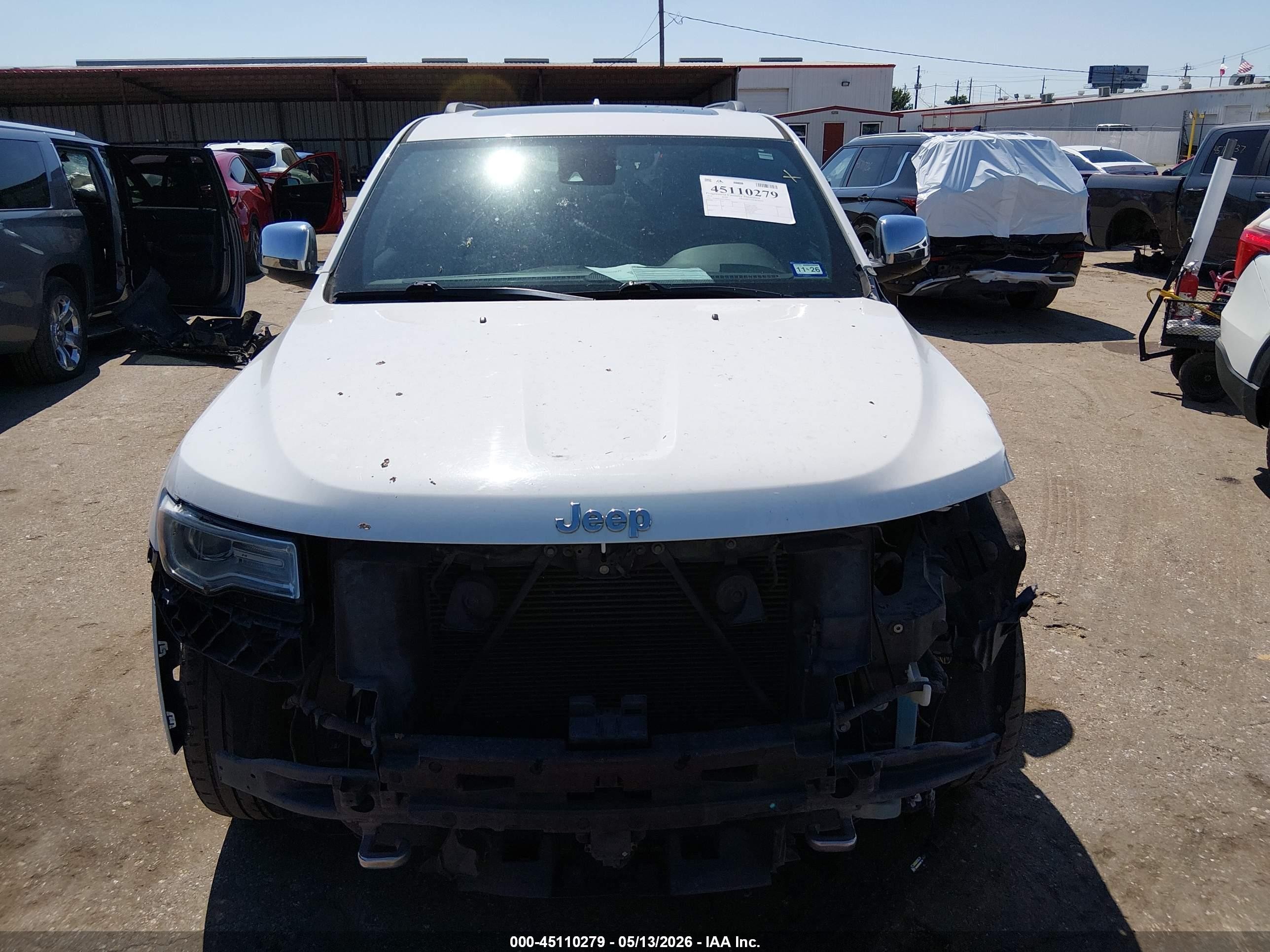 2015 Jeep Grand Cherokee Overland White vin: 1C4RJECG4FC906363