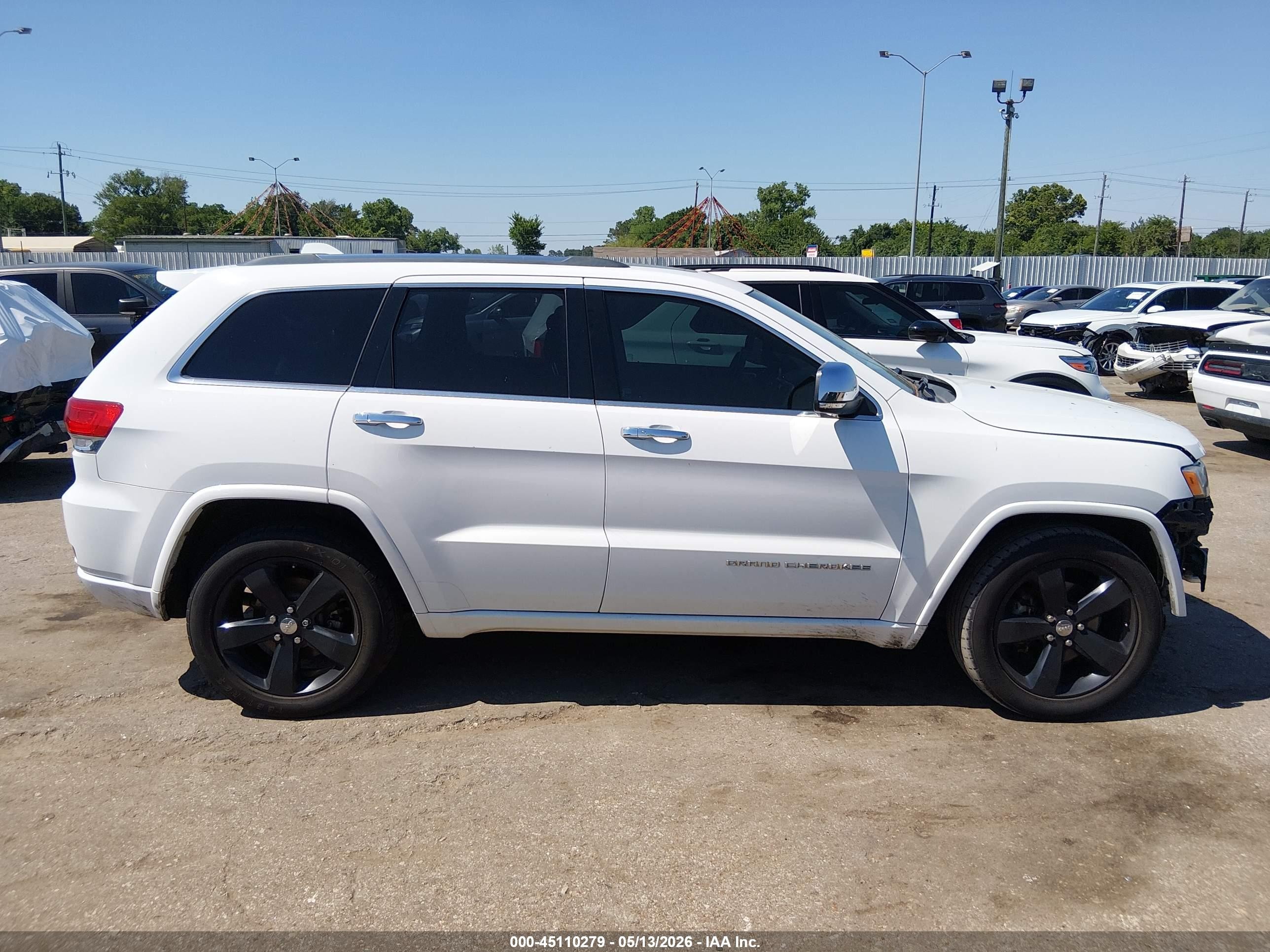 2015 Jeep Grand Cherokee Overland White vin: 1C4RJECG4FC906363