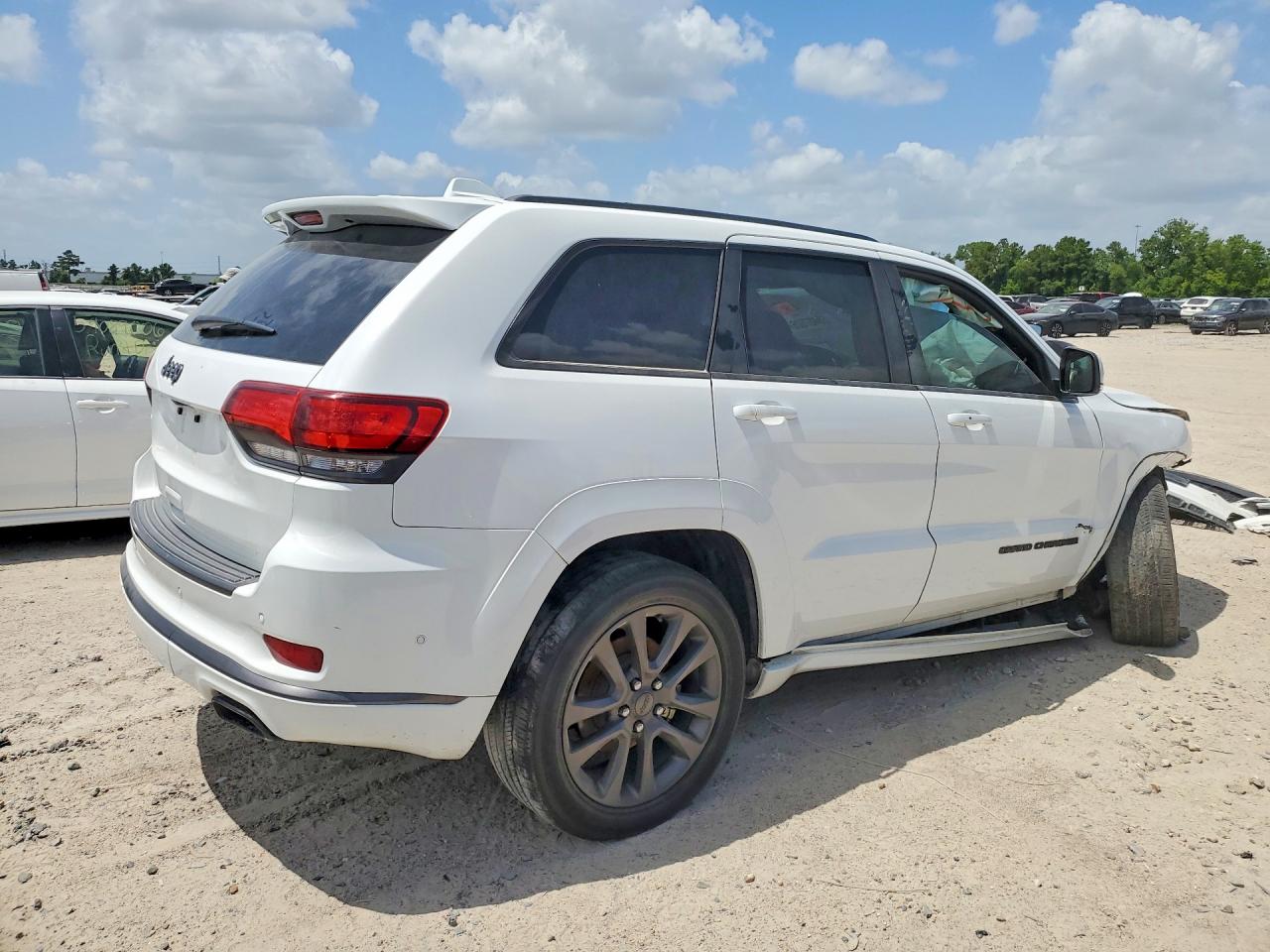 2019 Jeep Grand Cherokee Overland White vin: 1C4RJECG4KC662501