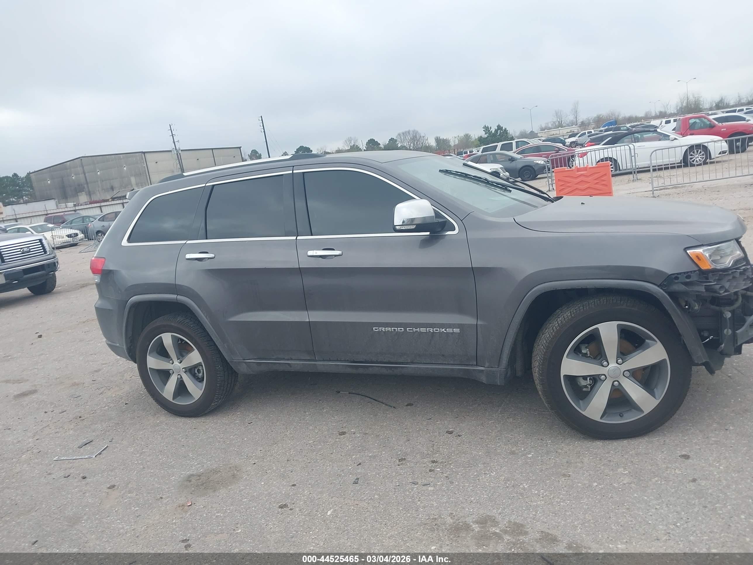 2014 Jeep Grand Cherokee Overland Gray vin: 1C4RJECG5EC574142