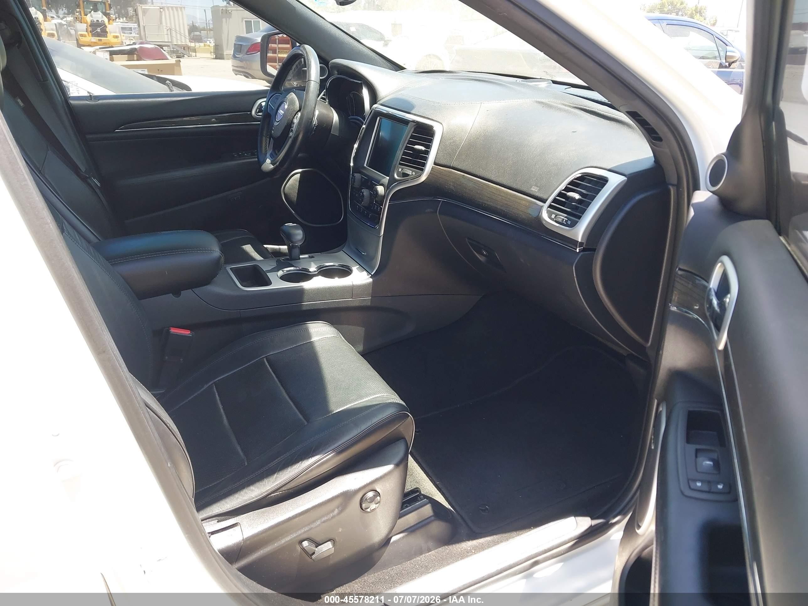 2015 Jeep Grand Cherokee High Altitude White vin: 1C4RJECG5FC155368