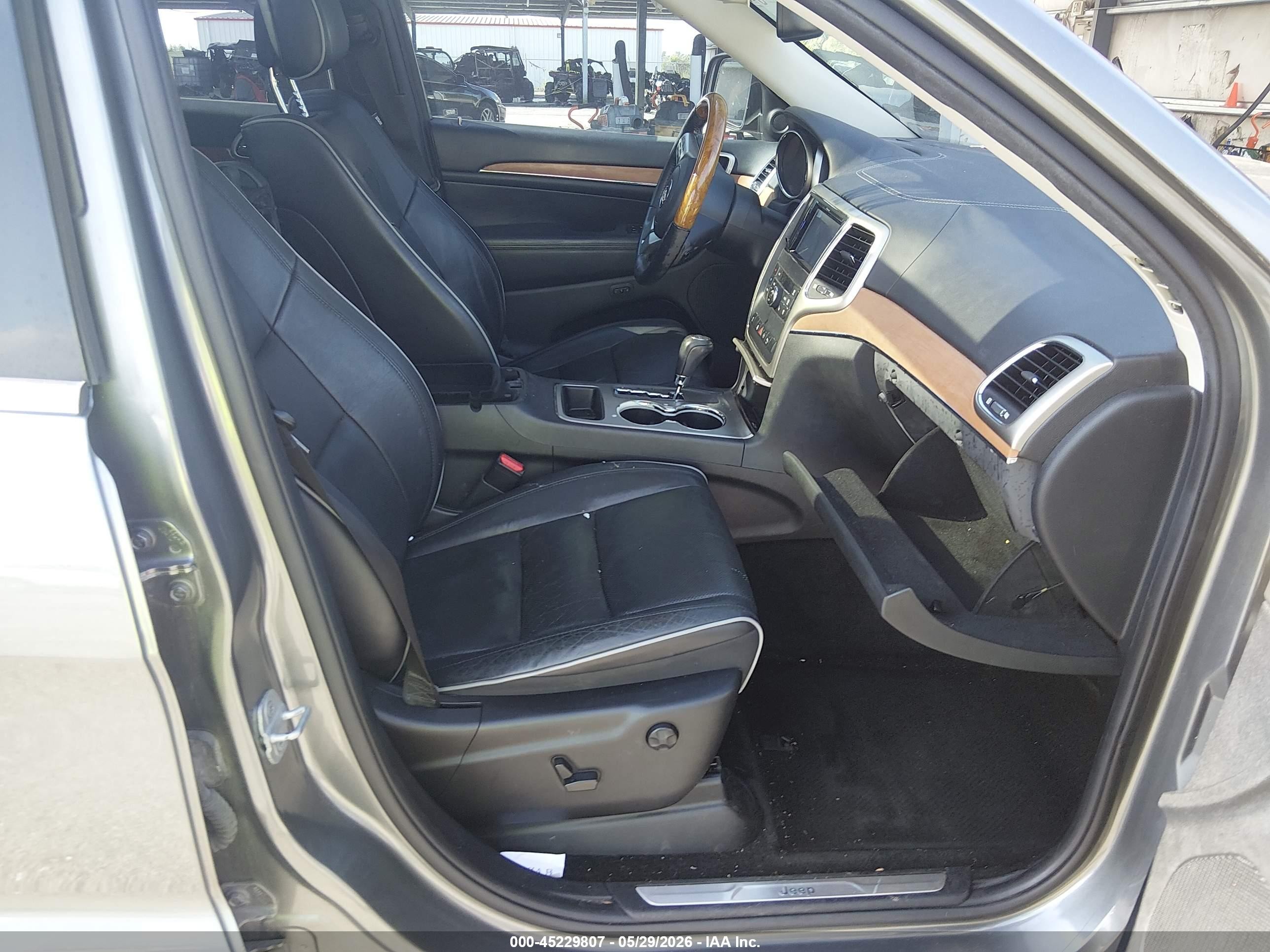 2012 Jeep Grand Cherokee Overland Gray vin: 1C4RJECG6CC129227
