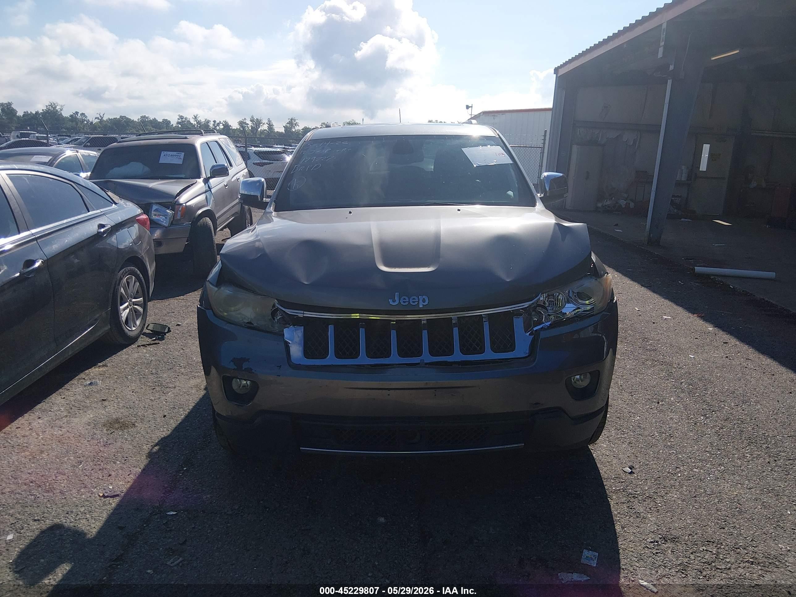 2012 Jeep Grand Cherokee Overland Gray vin: 1C4RJECG6CC129227
