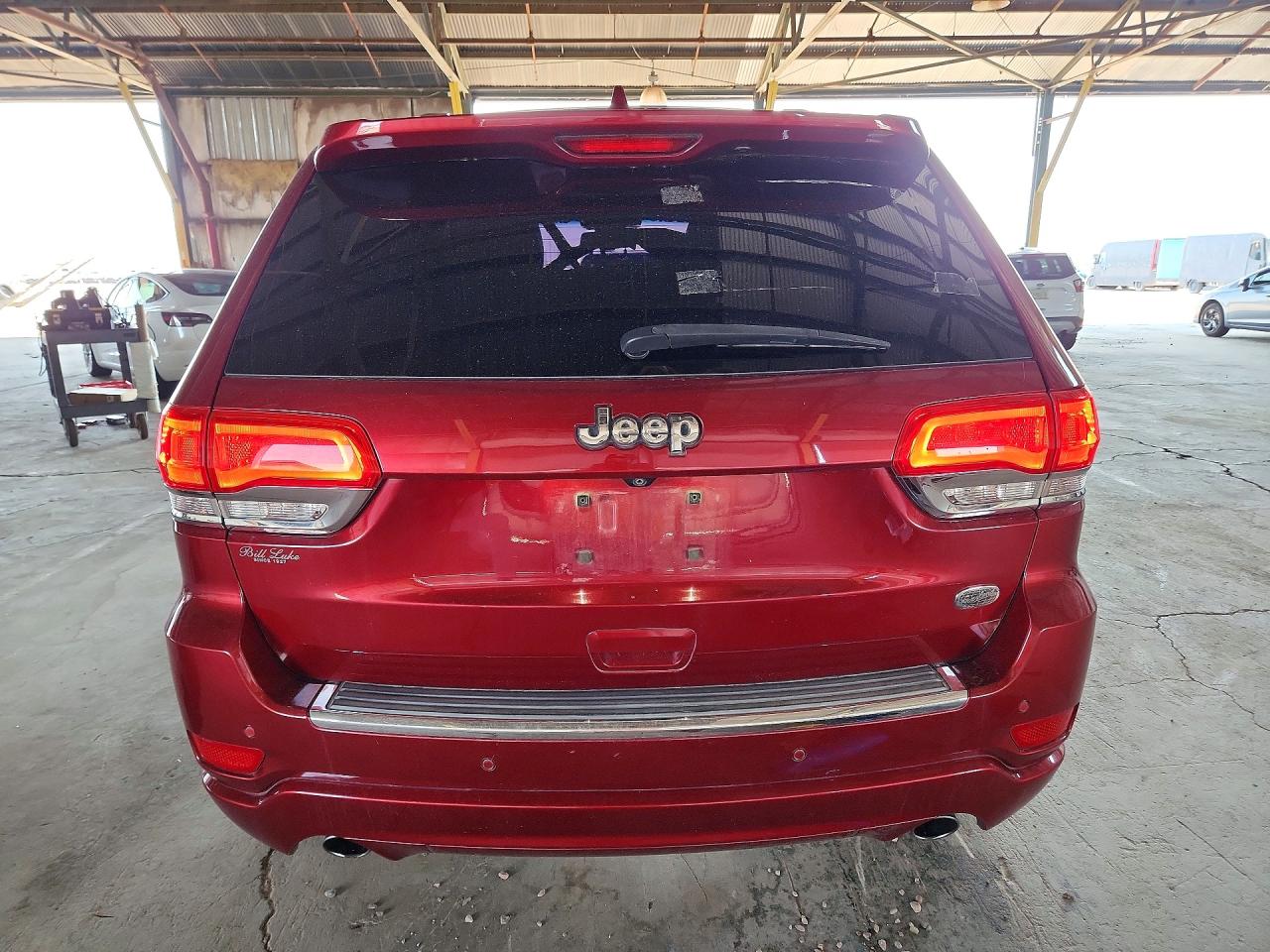 2015 Jeep Grand Cherokee Overland Maroon vin: 1C4RJECG7FC798529