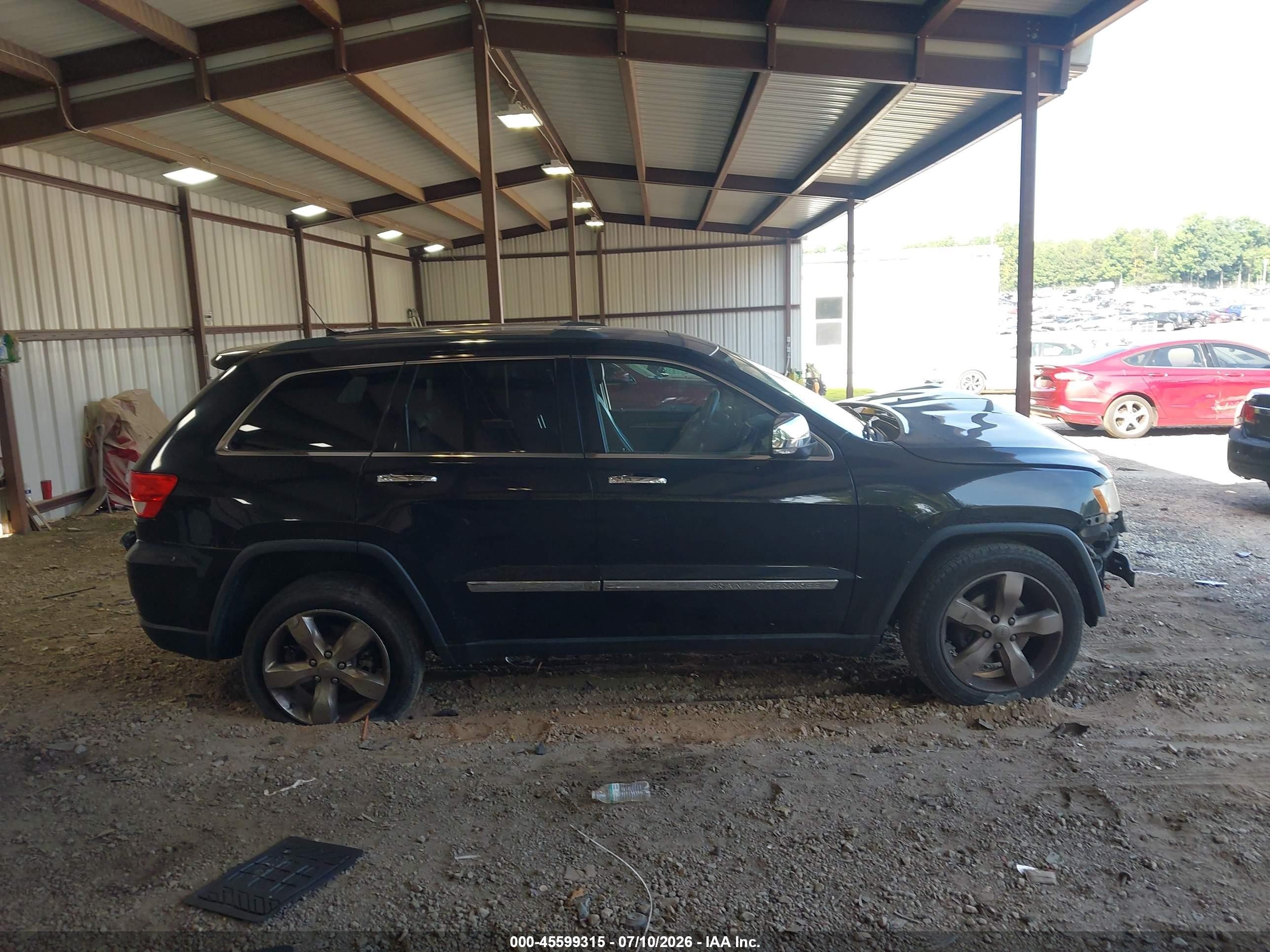 2013 Jeep Grand Cherokee Overland Черный vin: 1C4RJECG8DC526343