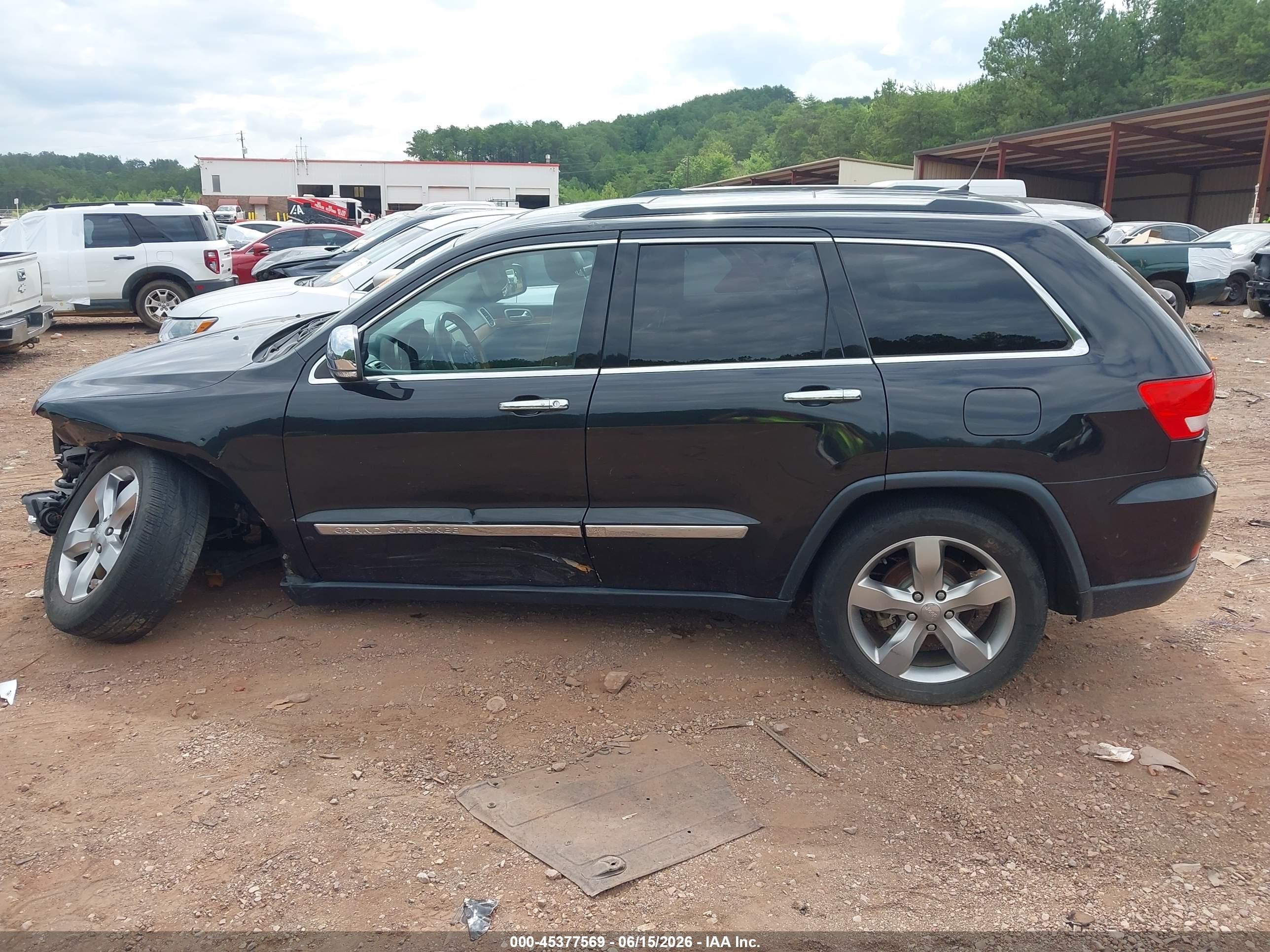 2013 Jeep Grand Cherokee Overland Black vin: 1C4RJECG8DC588857