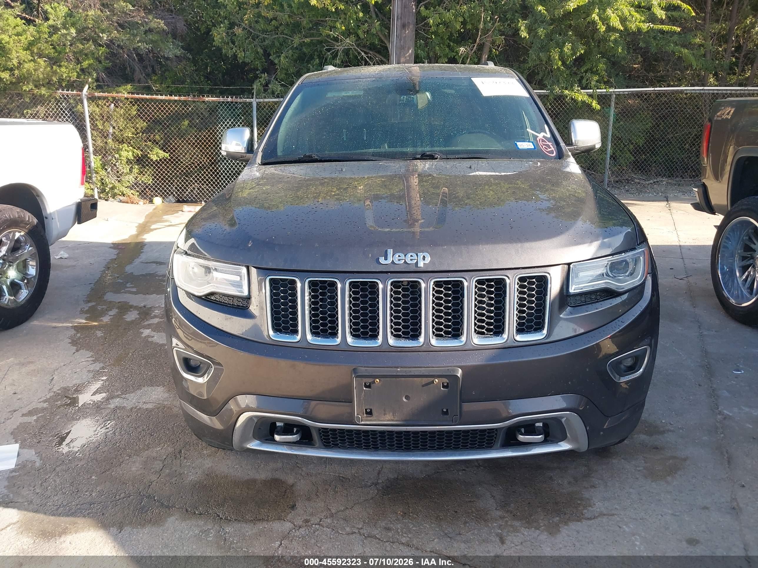 2015 Jeep Grand Cherokee Overland Gray vin: 1C4RJECG8FC856664