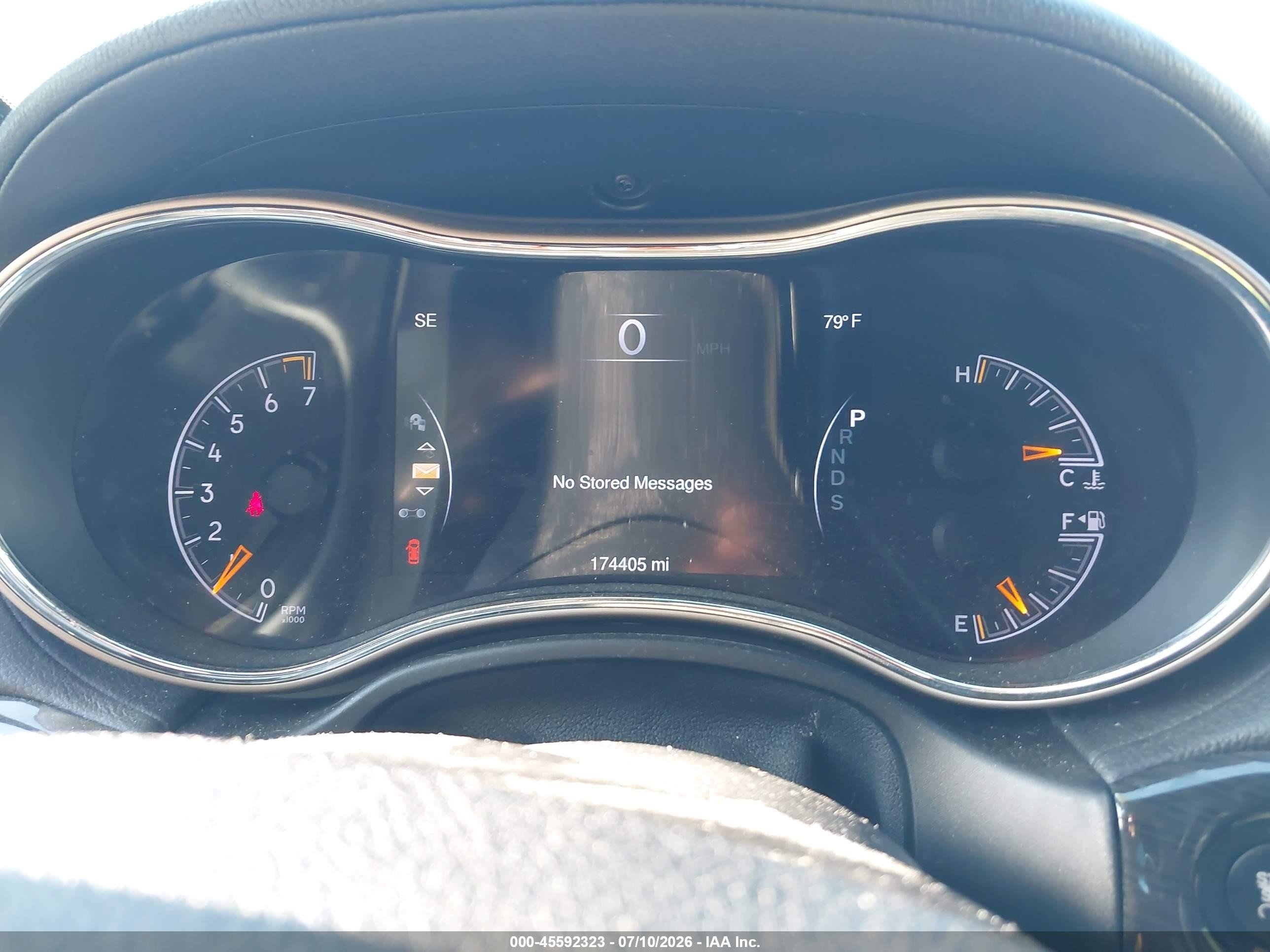2015 Jeep Grand Cherokee Overland Gray vin: 1C4RJECG8FC856664