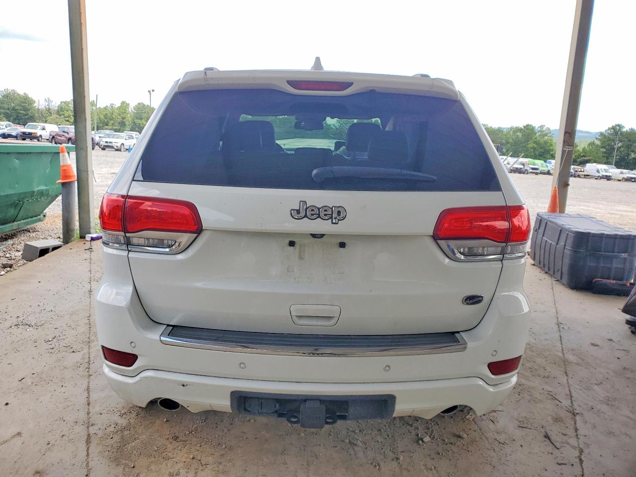 2014 Jeep Grand Cherokee Overland White vin: 1C4RJECG9EC542956