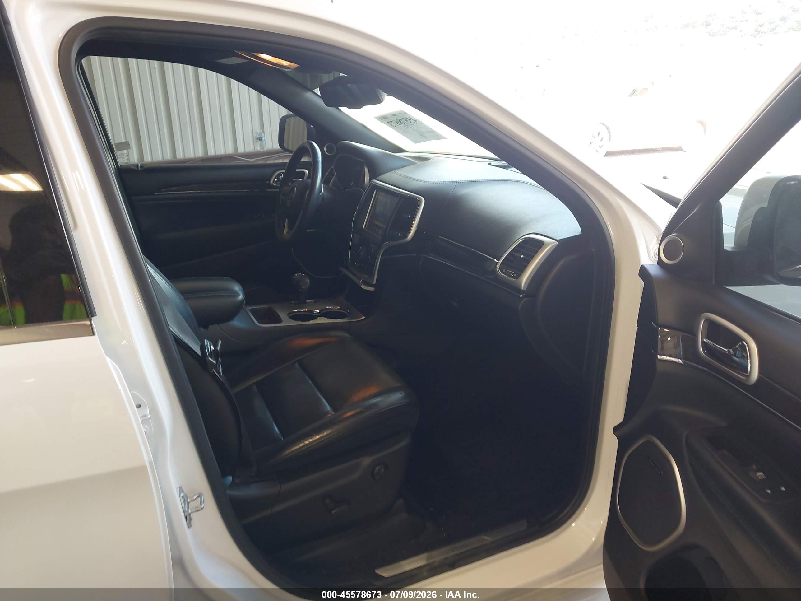 2015 Jeep Grand Cherokee High Altitude White vin: 1C4RJECG9FC131896