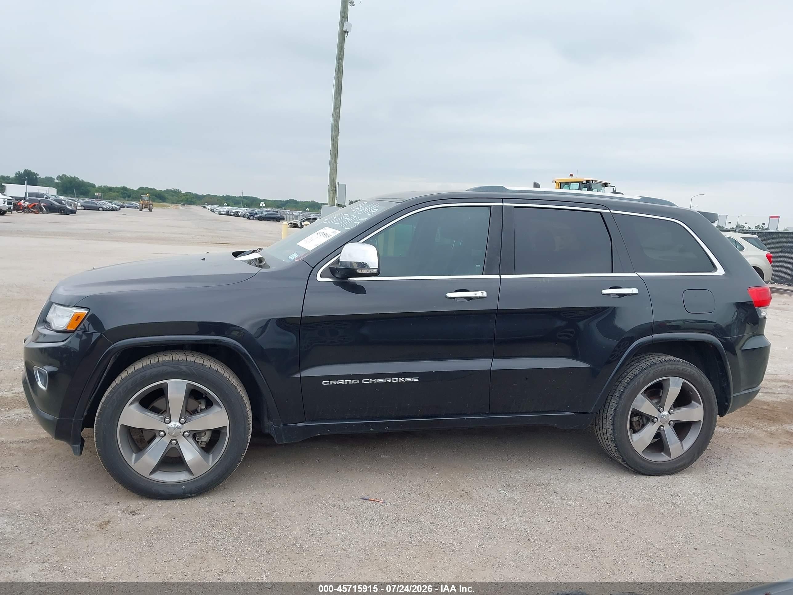 2015 Jeep Grand Cherokee Overland Черный vin: 1C4RJECG9FC681373