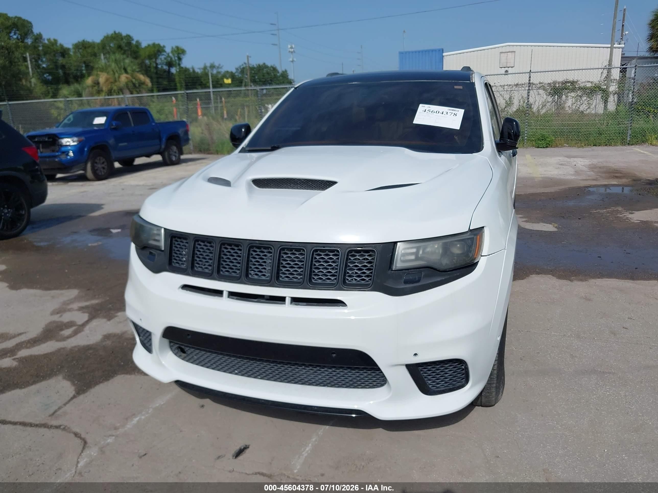 2015 Jeep Grand Cherokee Overland White vin: 1C4RJECG9FC707485