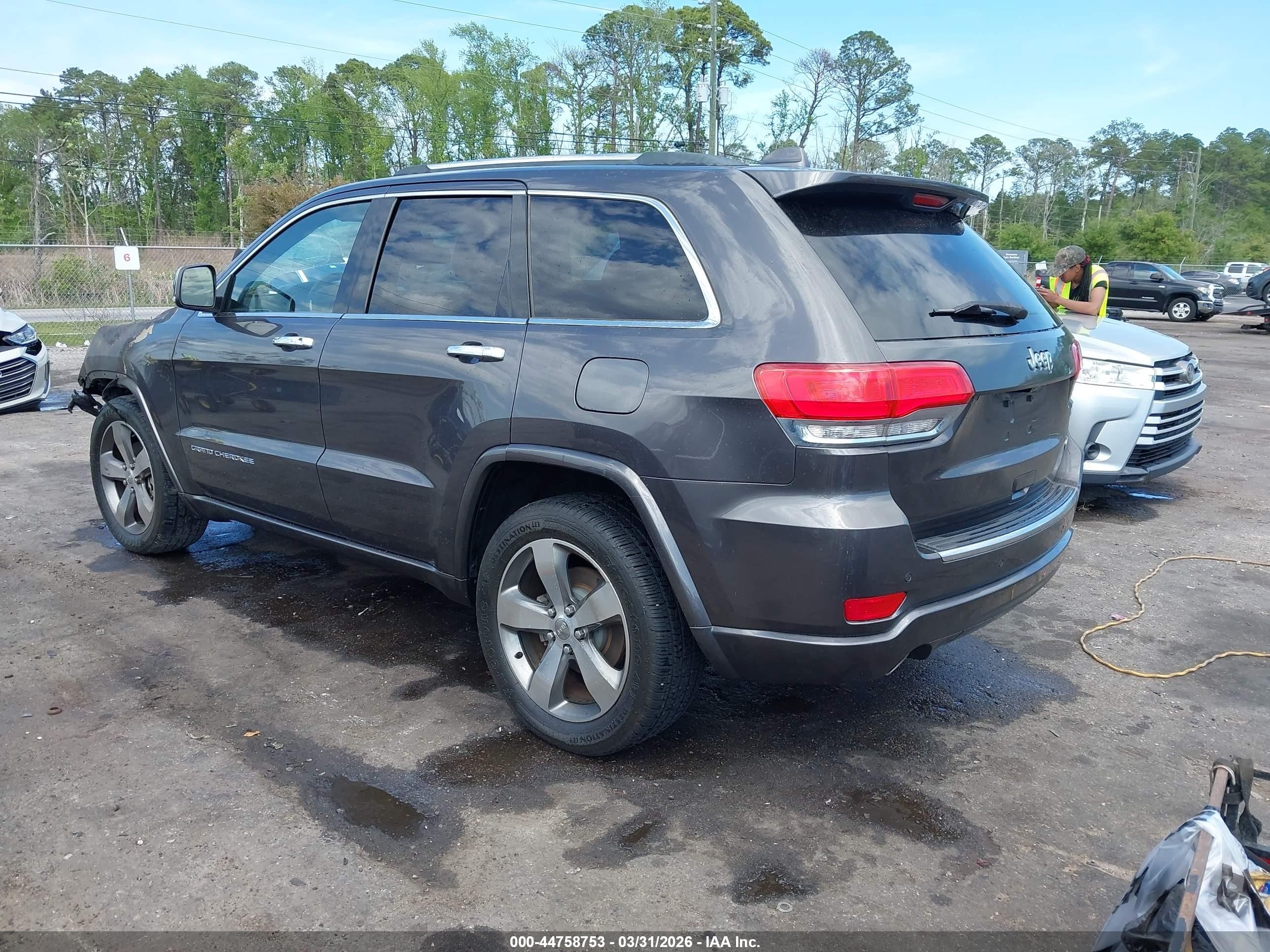 2015 Jeep Grand Cherokee Overland Серый vin: 1C4RJECG9FC749820