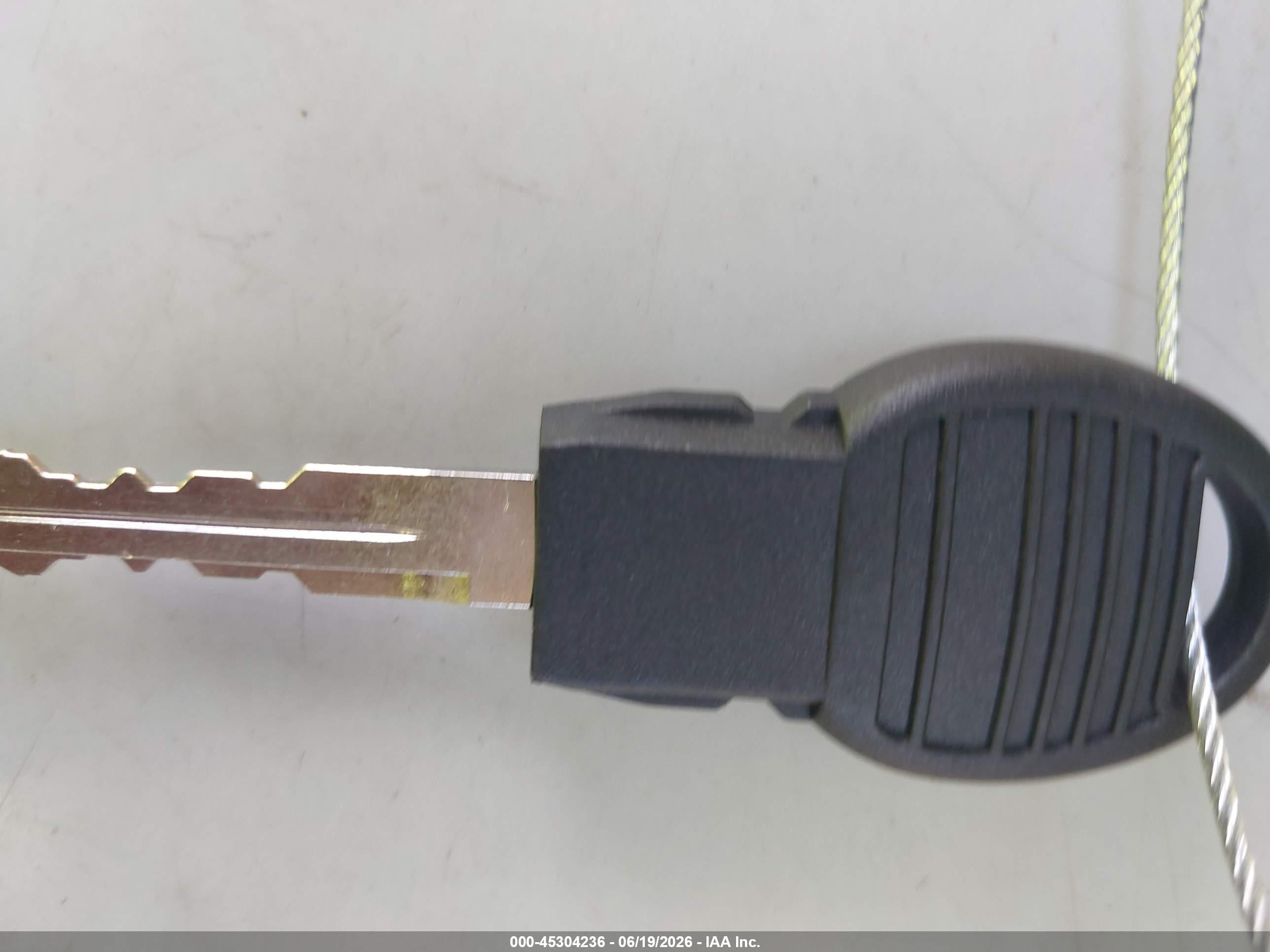 2012 Jeep Grand Cherokee Overland White vin: 1C4RJECGXCC116268