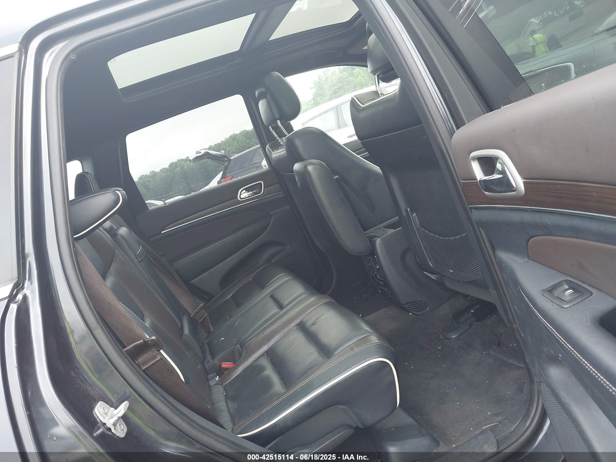2014 Jeep Grand Cherokee Overland Dark Blue vin: 1C4RJECGXEC198862