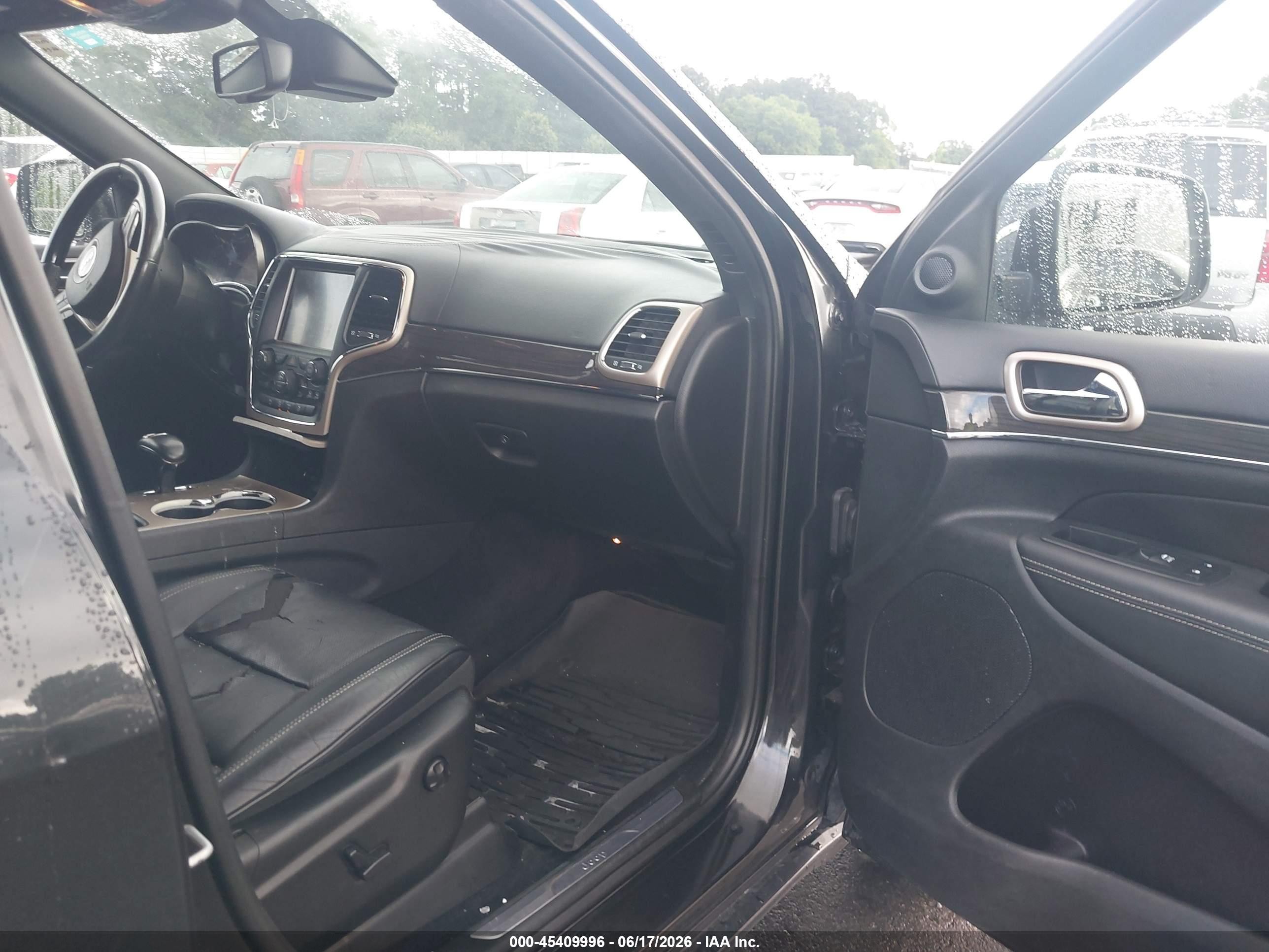 2014 Jeep Grand Cherokee Overland Black vin: 1C4RJECGXEC433650