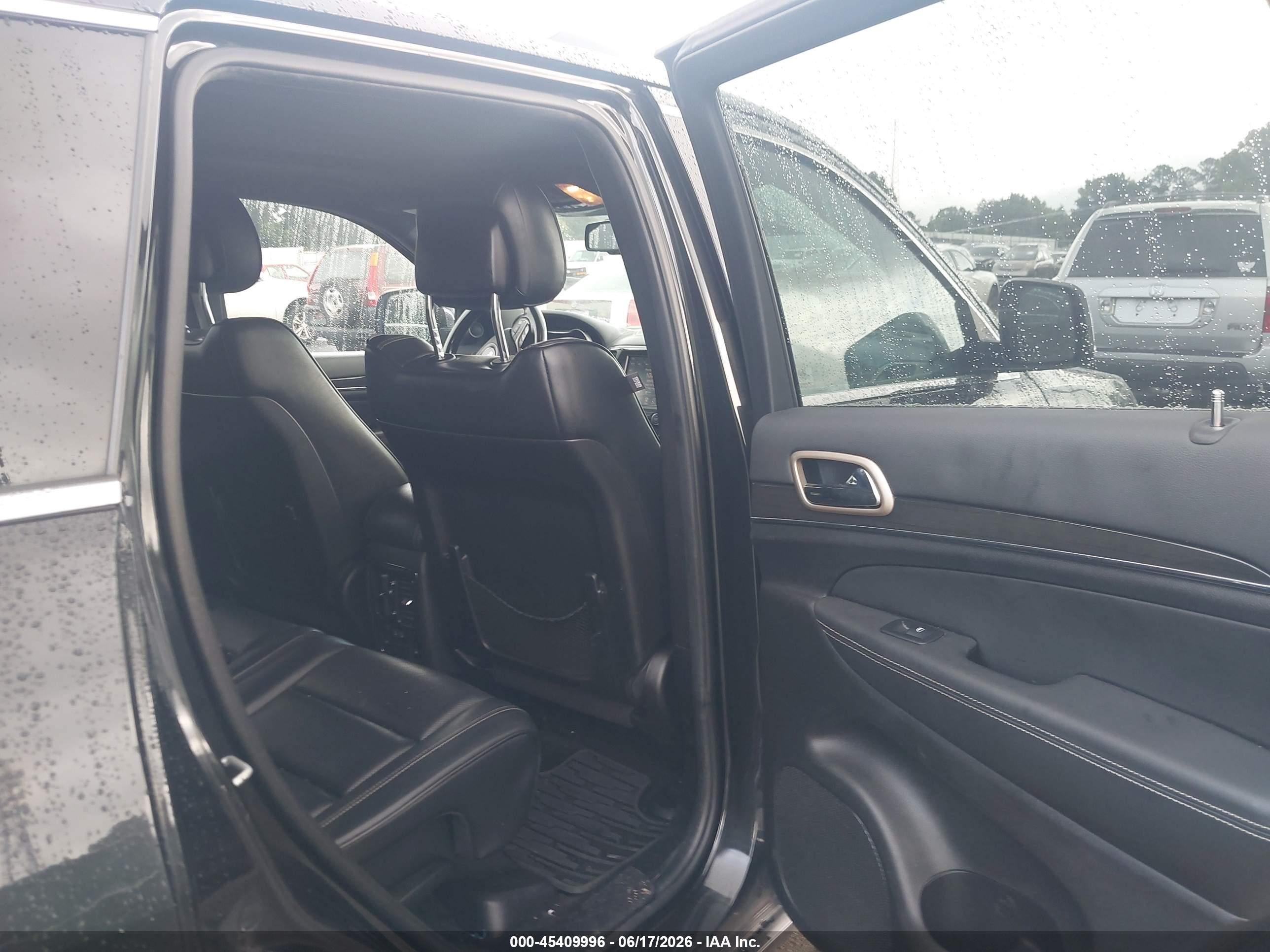 2014 Jeep Grand Cherokee Overland Black vin: 1C4RJECGXEC433650
