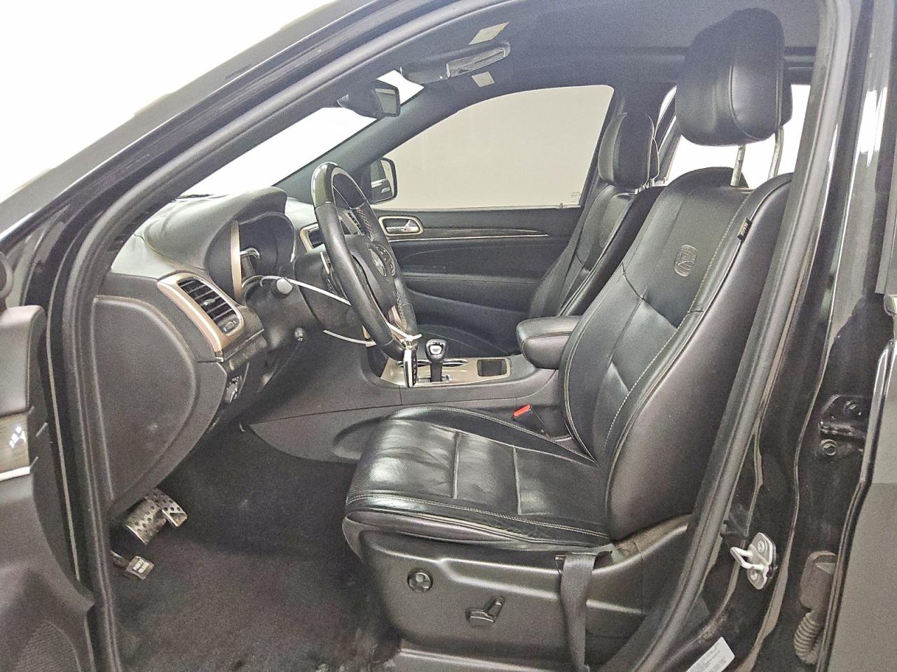 2015 Jeep Grand Cherokee Overland Black vin: 1C4RJECGXFC920333