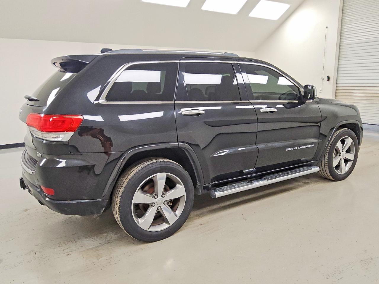 2015 Jeep Grand Cherokee Overland Black vin: 1C4RJECGXFC920333