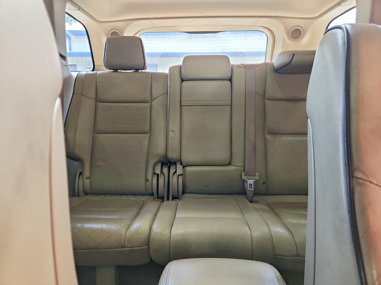 2015 Jeep Grand Cherokee Overland White vin: 1C4RJECM0FC689254