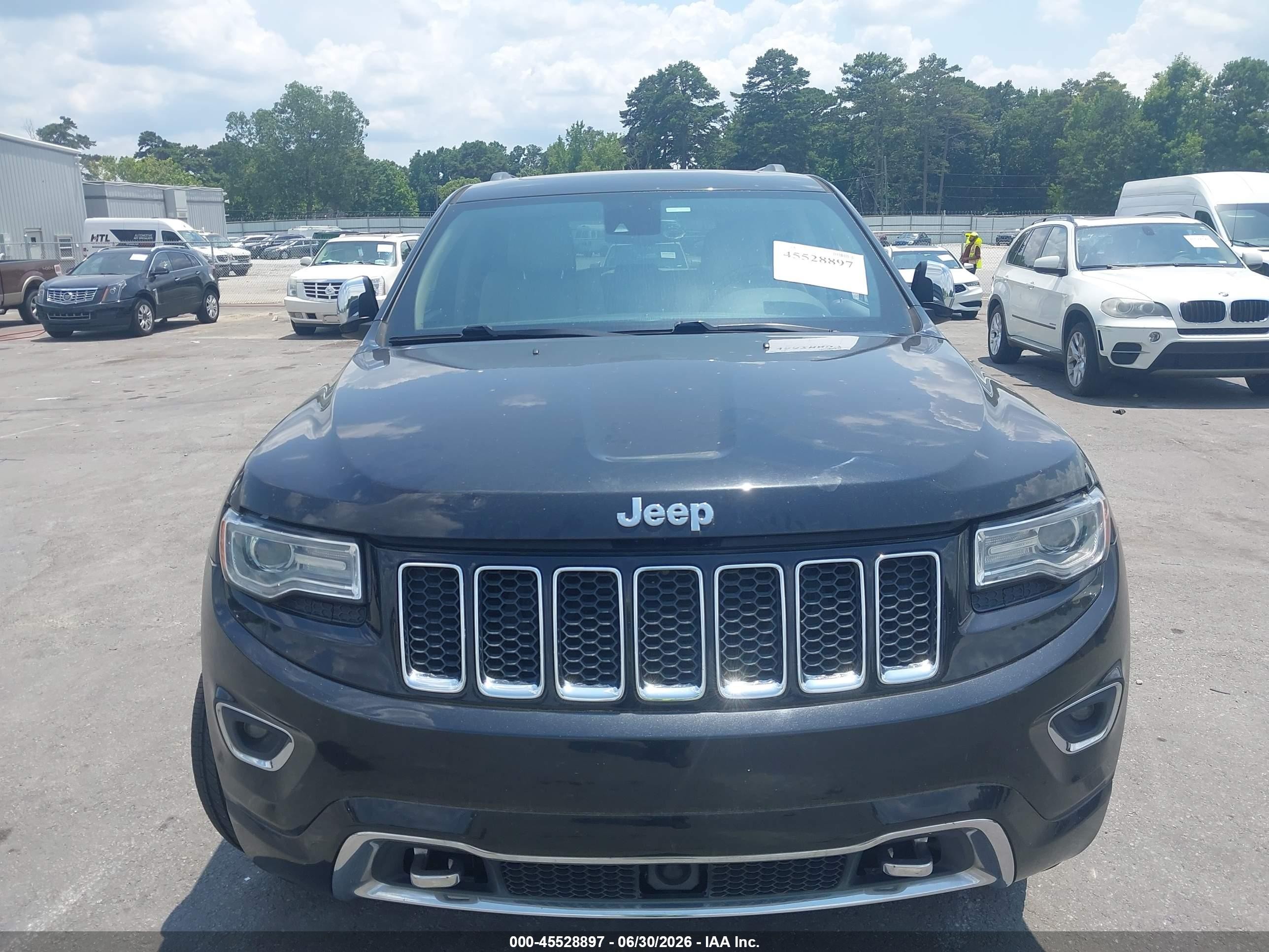 2015 Jeep Grand Cherokee Overland Gray vin: 1C4RJECM4FC920267