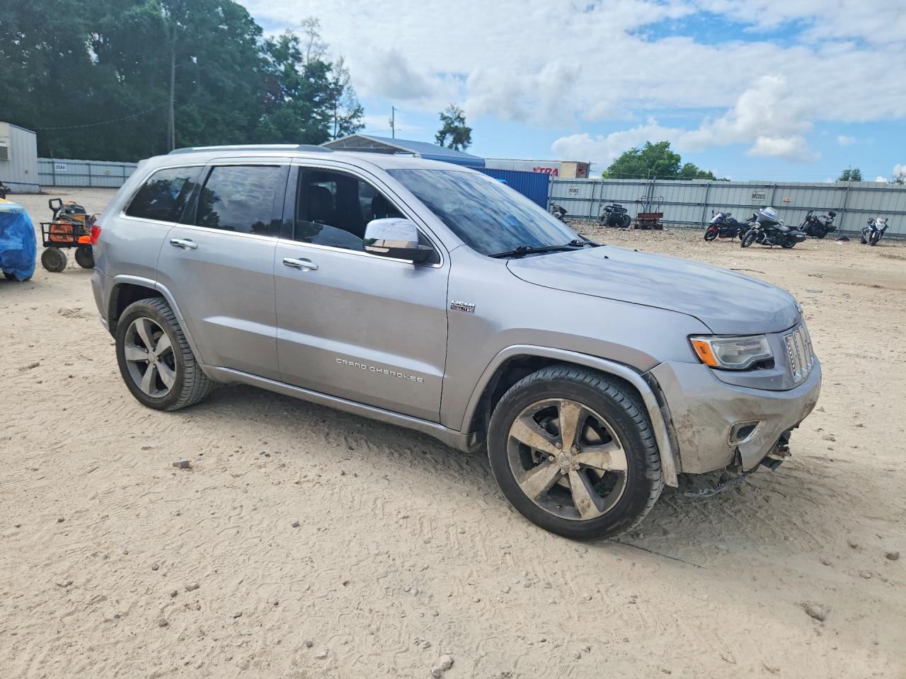 2015 Jeep Grand Cherokee Overland Gray vin: 1C4RJECT0FC735124