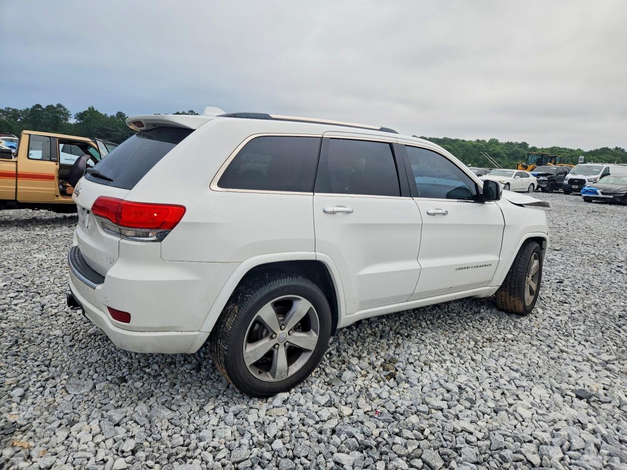 2014 Jeep Grand Cherokee Overland White vin: 1C4RJECT1EC130592