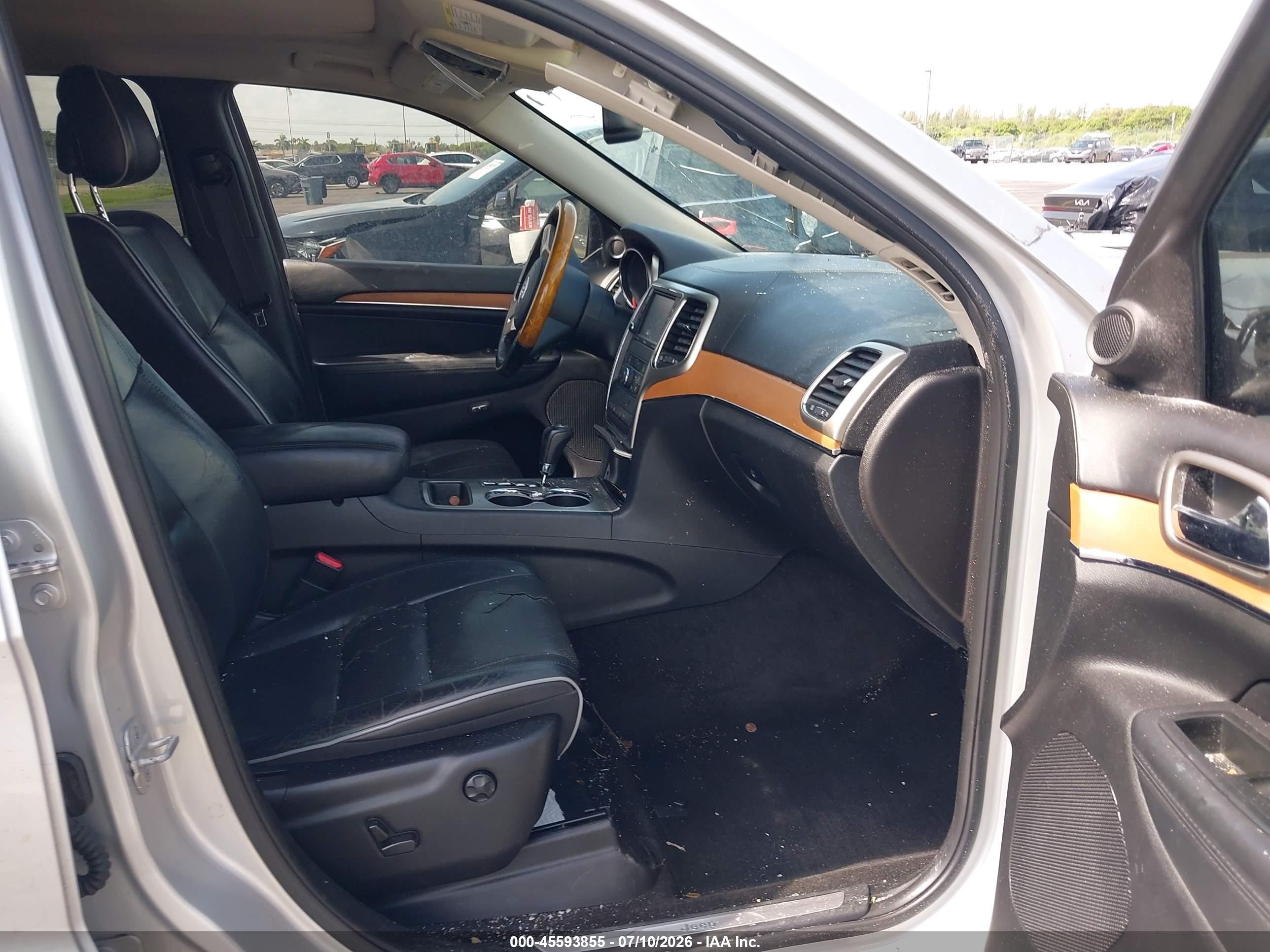 2012 Jeep Grand Cherokee Overland Silver vin: 1C4RJECT2CC281857