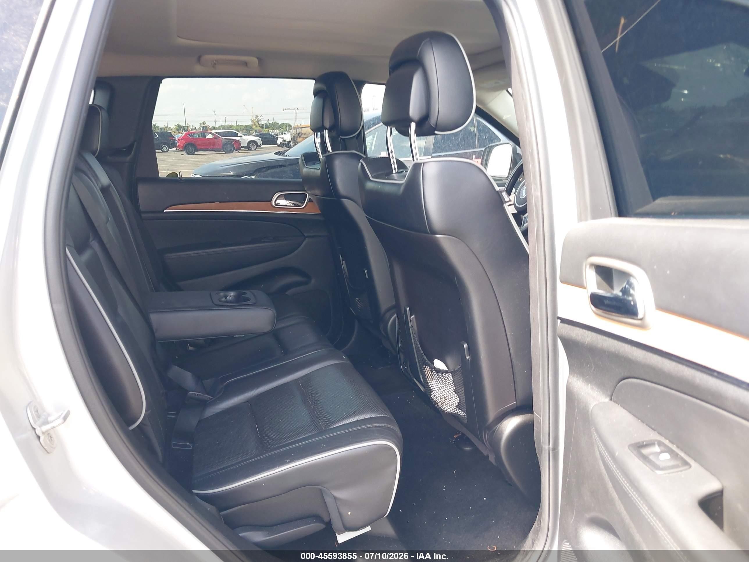 2012 Jeep Grand Cherokee Overland Silver vin: 1C4RJECT2CC281857