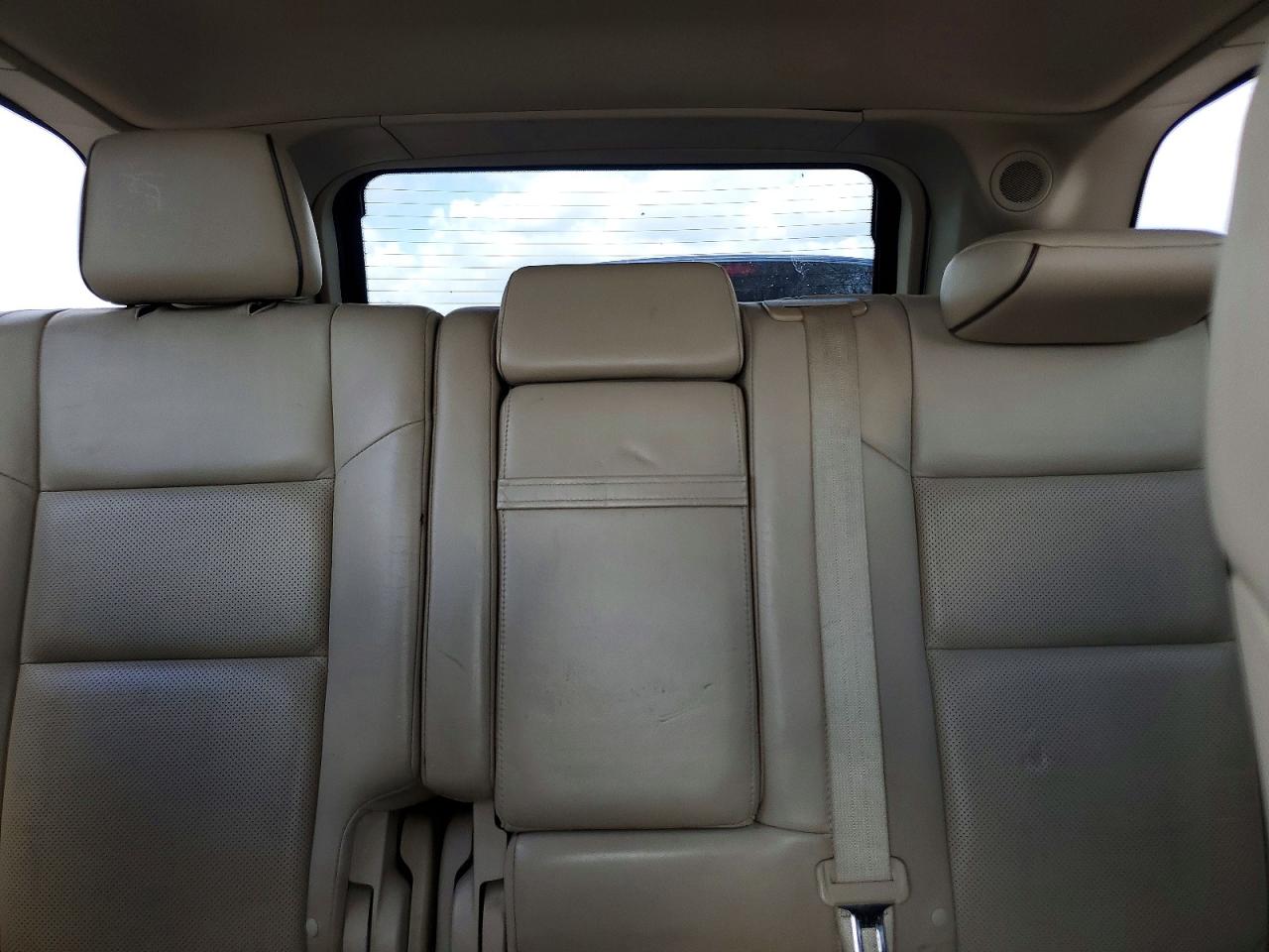 2012 Jeep Grand Cherokee Overland White vin: 1C4RJECT4CC362813