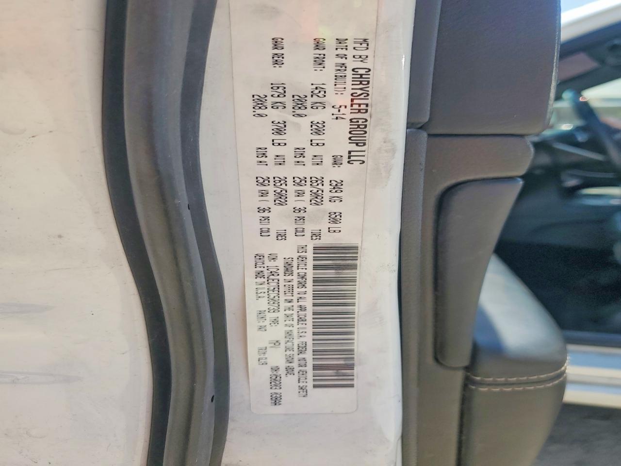 2014 Jeep Grand Cherokee Overland White vin: 1C4RJECT5EC509739
