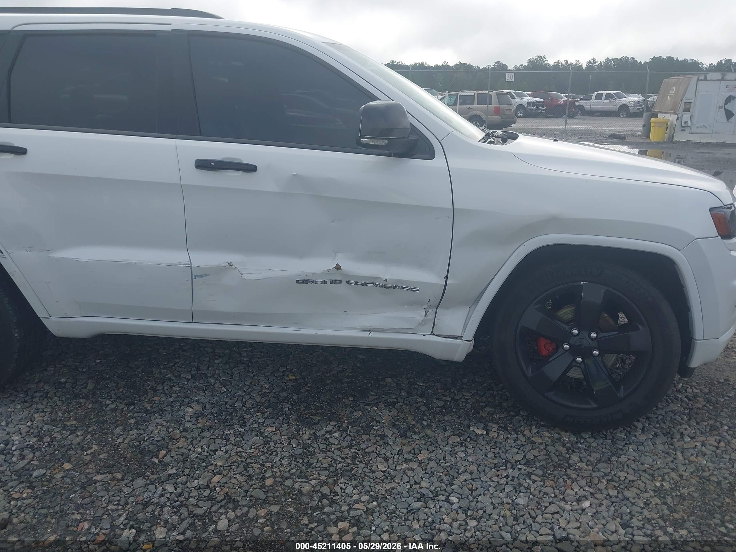 2014 Jeep Grand Cherokee Overland White vin: 1C4RJECT7EC366597