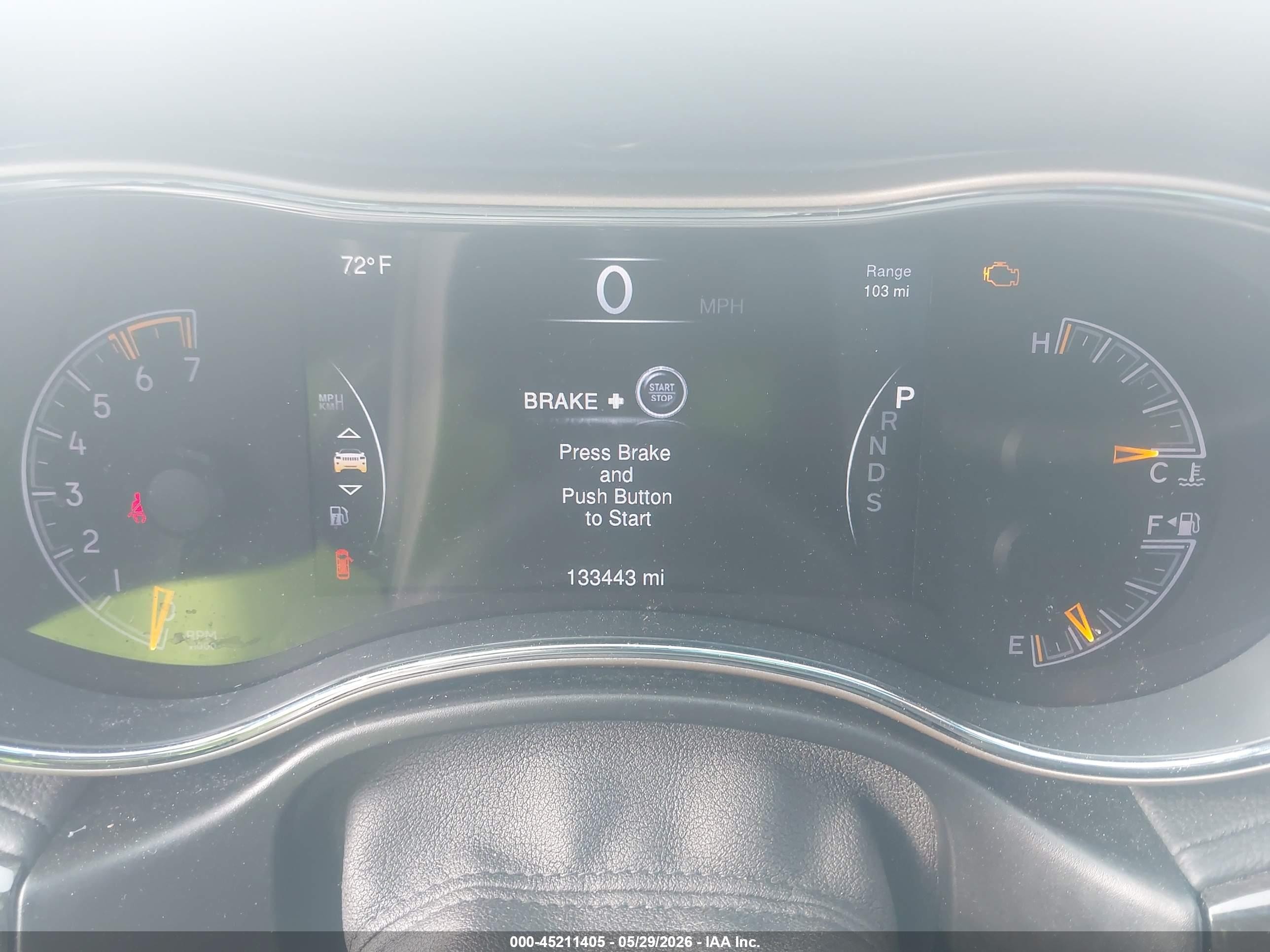 2014 Jeep Grand Cherokee Overland White vin: 1C4RJECT7EC366597