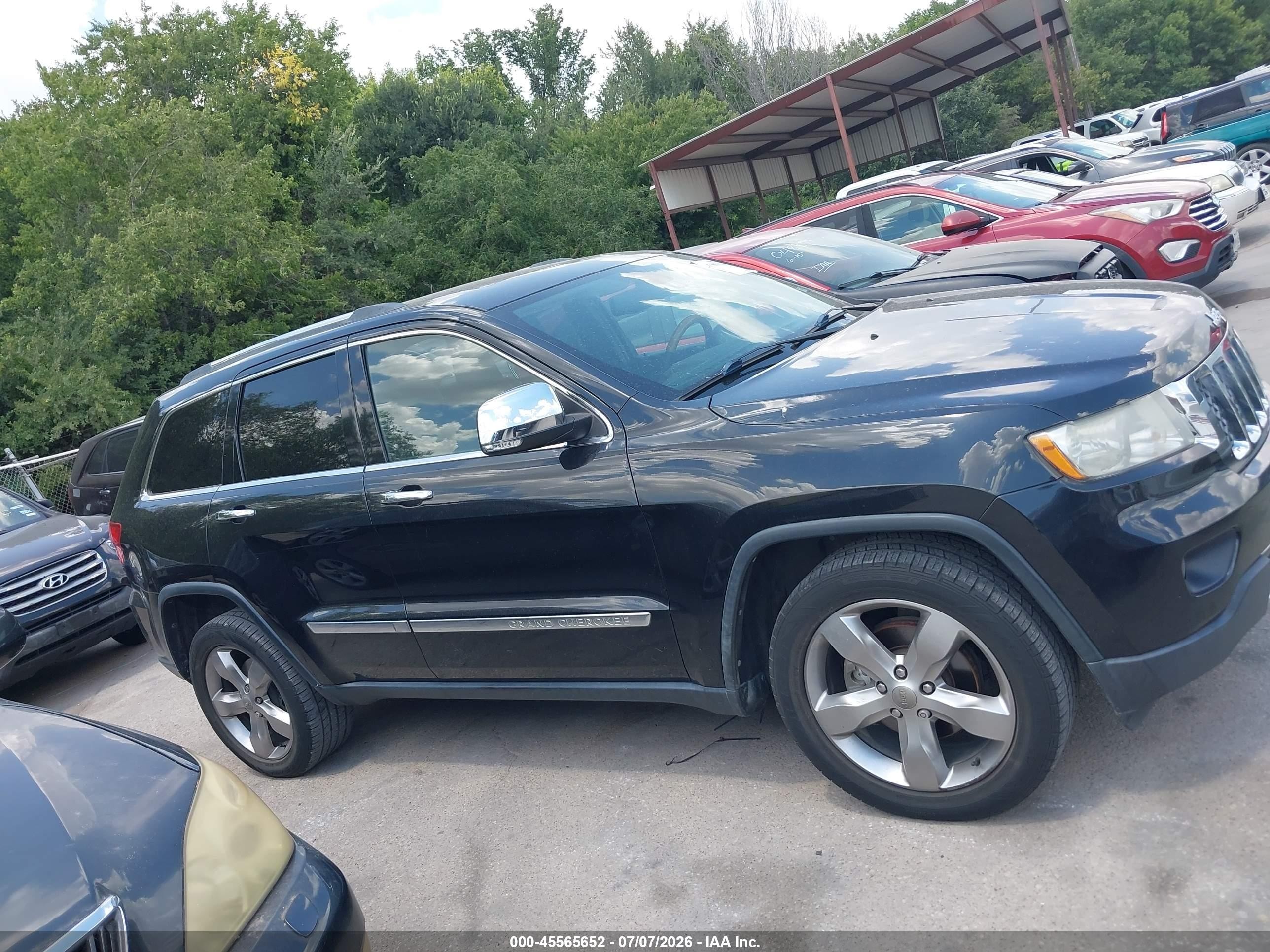 2013 Jeep Grand Cherokee Overland Black vin: 1C4RJECT8DC636984