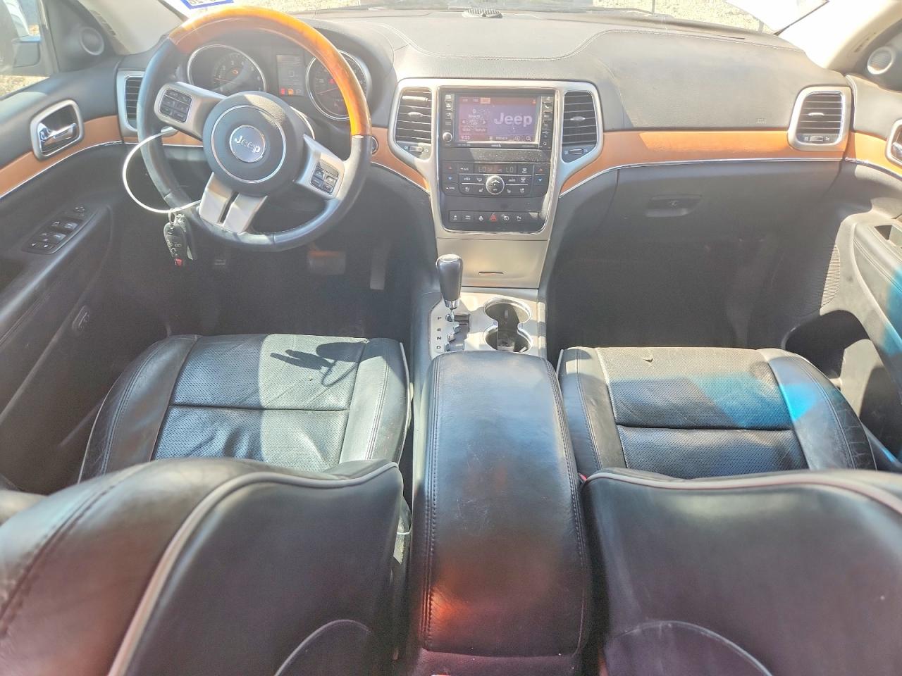 2013 Jeep Grand Cherokee Overland White vin: 1C4RJECT8DC647211