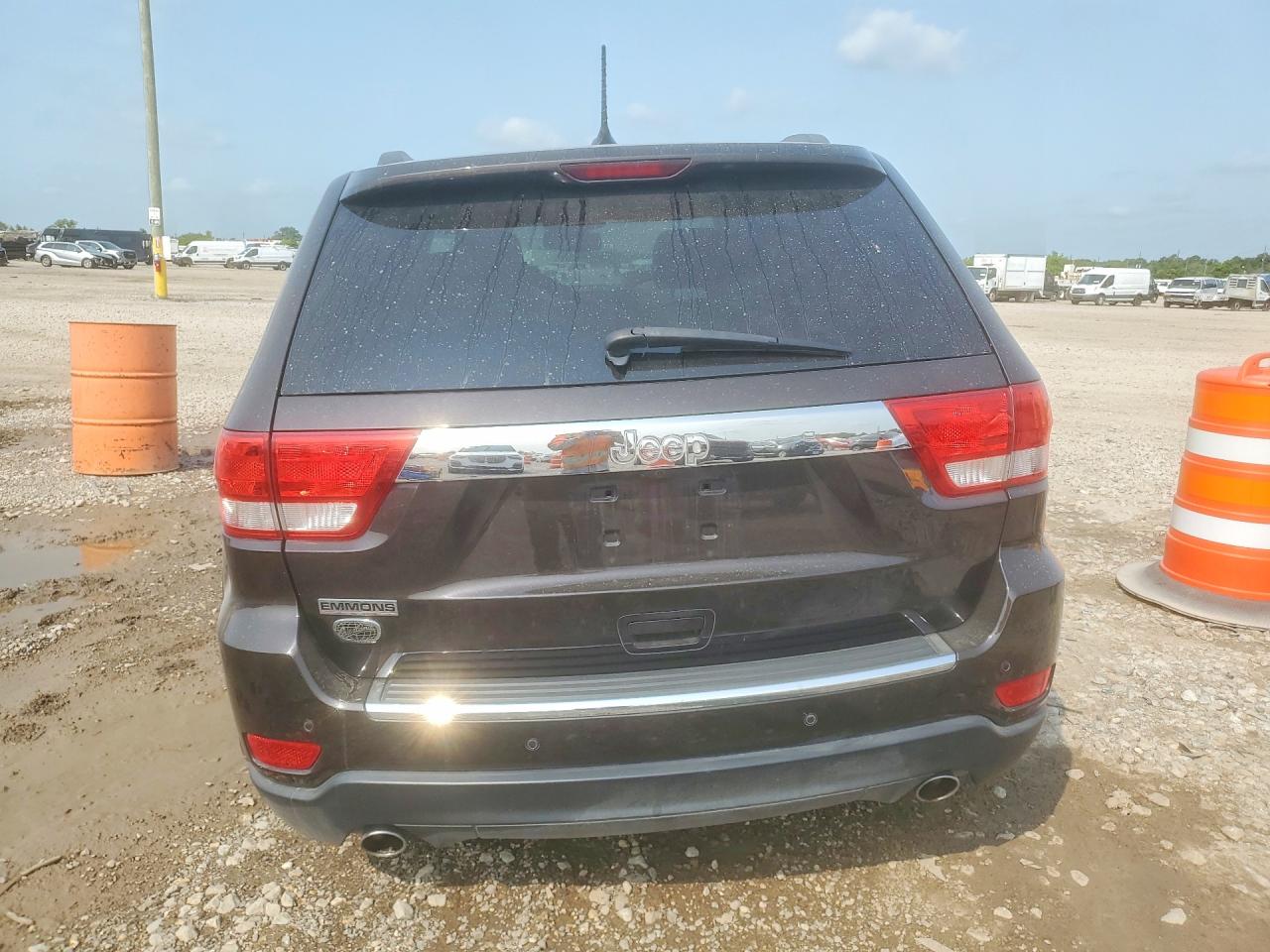 2013 Jeep Grand Cherokee Overland Brown vin: 1C4RJECT9DC591005