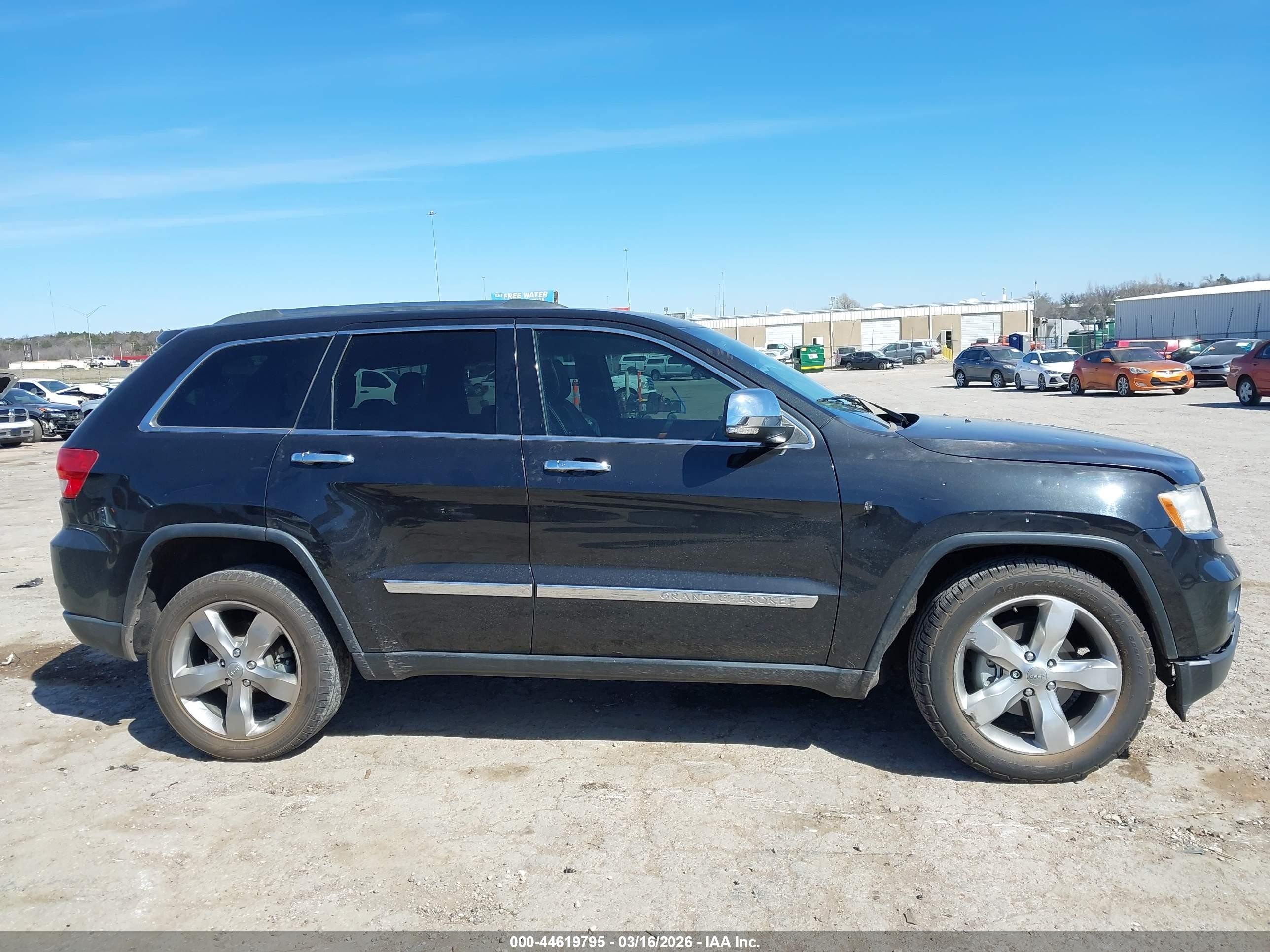 2013 Jeep Grand Cherokee Overland Black vin: 1C4RJECT9DC647010