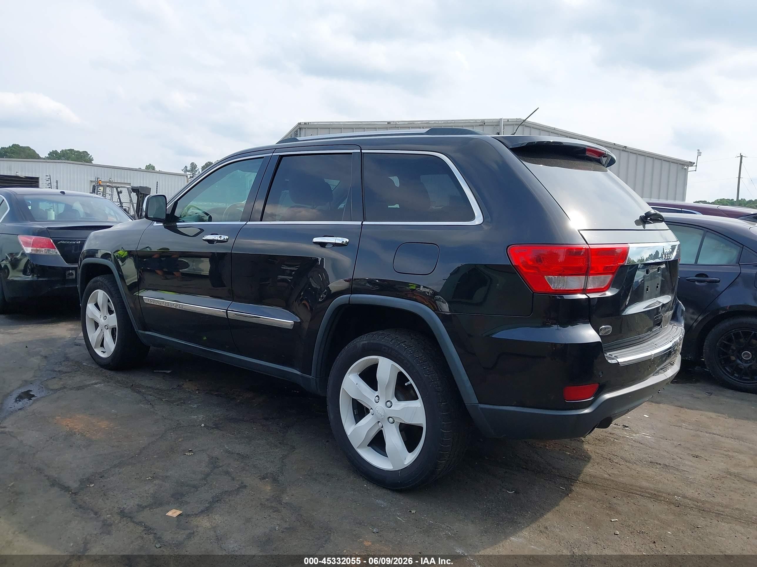 2013 Jeep Grand Cherokee Overland Black vin: 1C4RJECT9DC652241