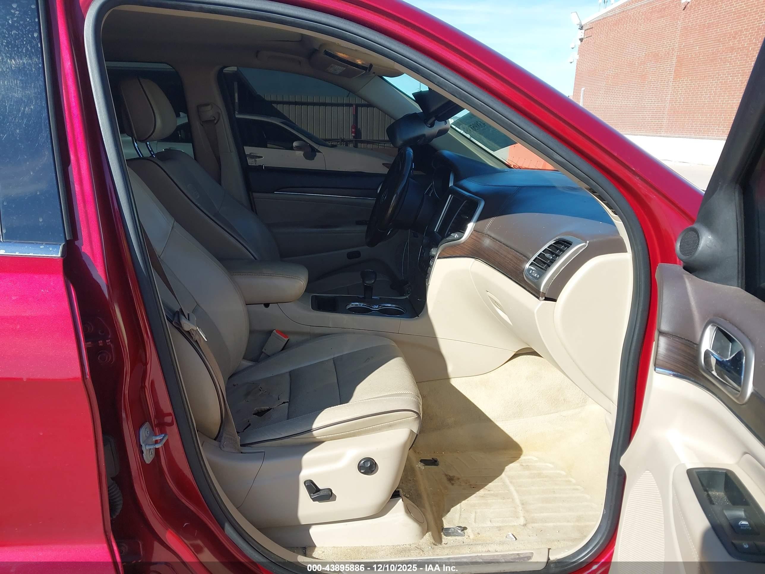 2014 Jeep Grand Cherokee Overland Red vin: 1C4RJECTXEC574005