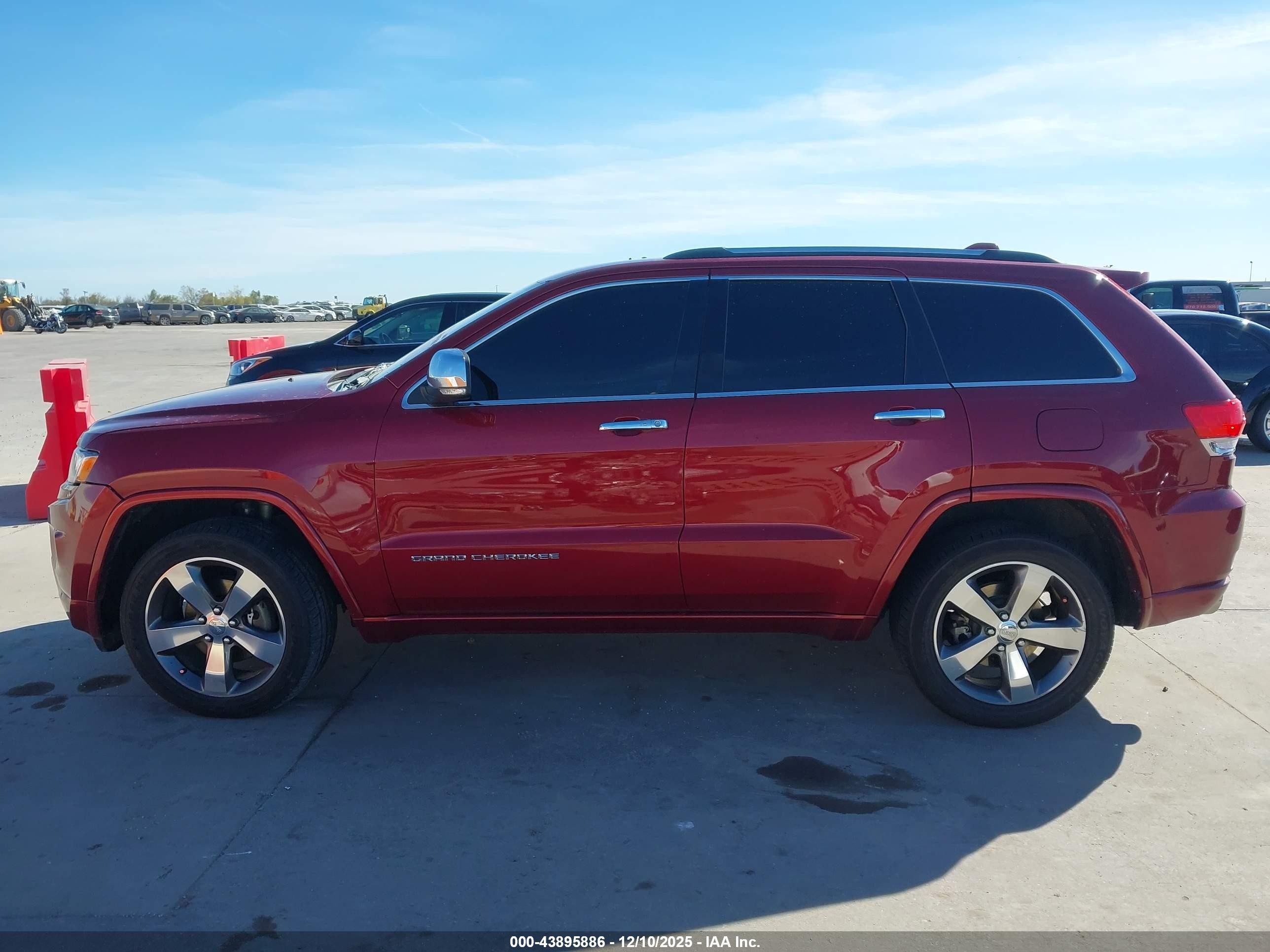 2014 Jeep Grand Cherokee Overland Red vin: 1C4RJECTXEC574005