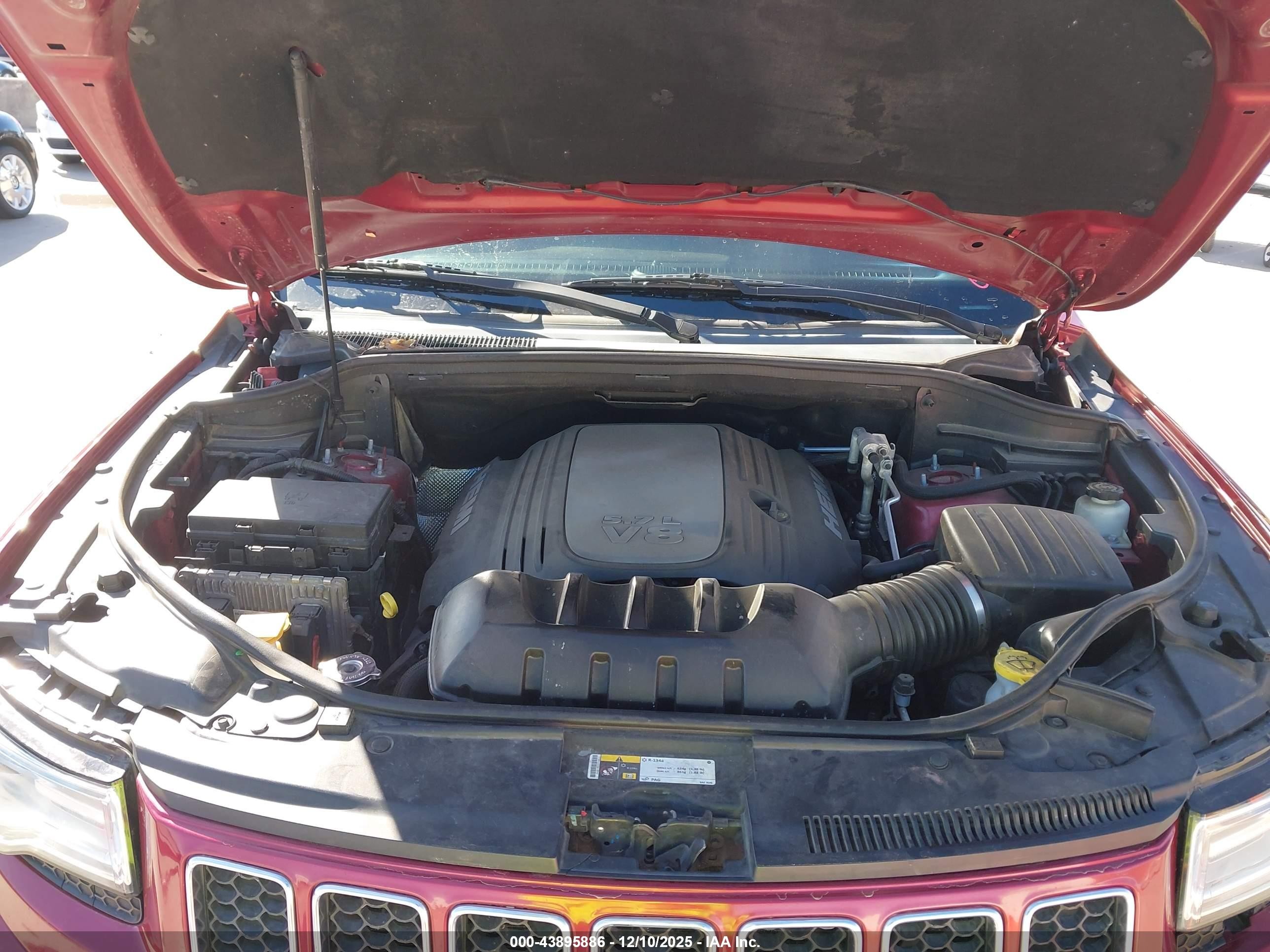 2014 Jeep Grand Cherokee Overland Red vin: 1C4RJECTXEC574005