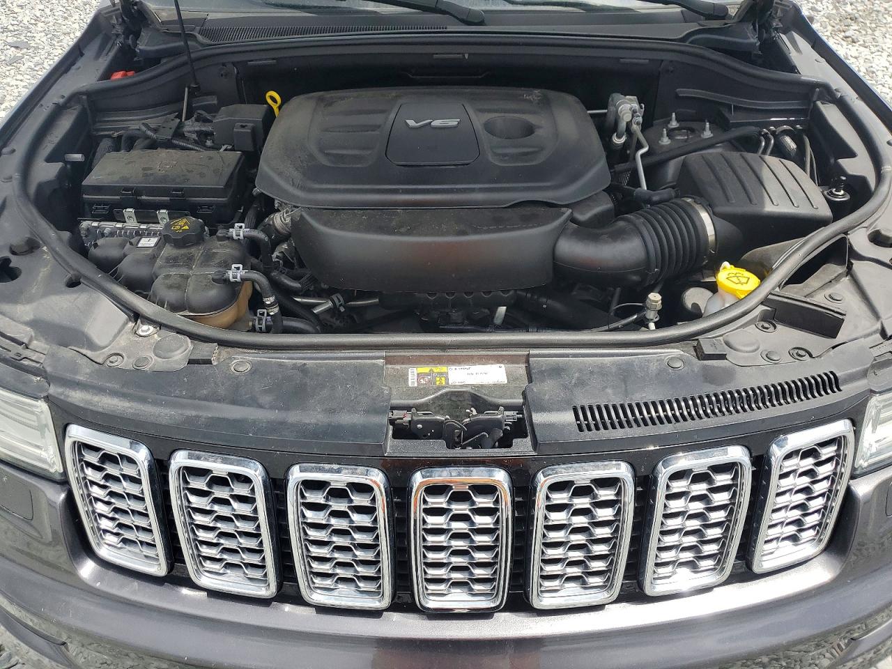 2018 Jeep Grand Cherokee Summit Угольный vin: 1C4RJEJG4JC481318