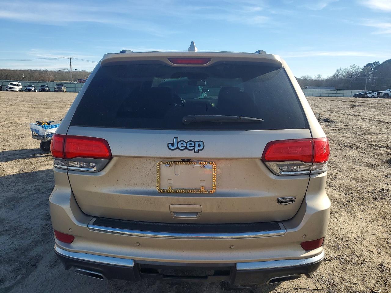 2014 Jeep Grand Cherokee Beige vin: 1C4RJEJG7EC191290