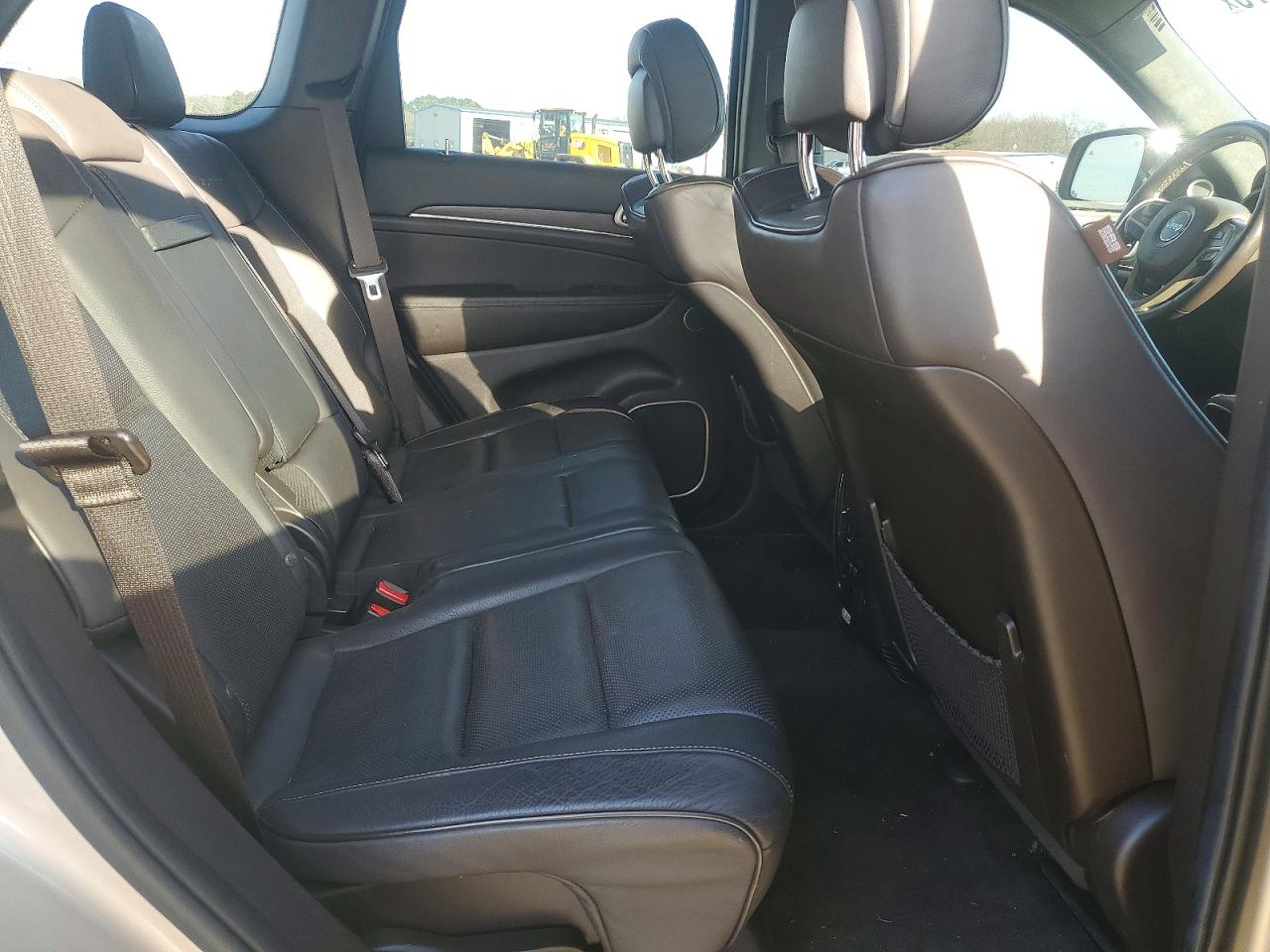 2014 Jeep Grand Cherokee Beige vin: 1C4RJEJG7EC191290